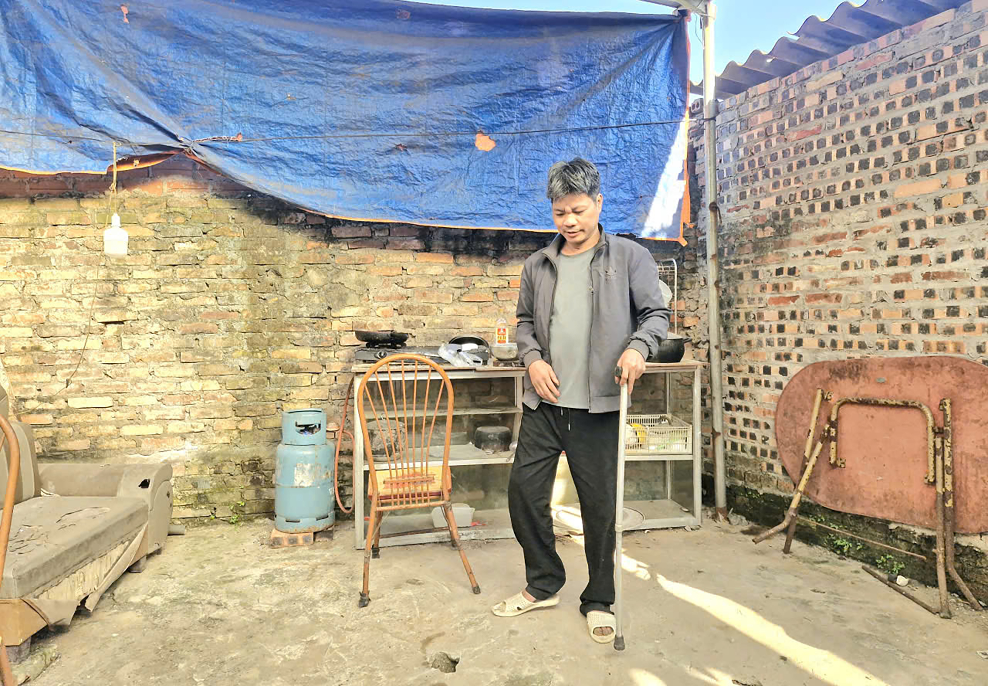 Bi kịch sau tai nạn của chủ thầu xây dựng- Ảnh 1. Bi kịch sau tai nạn của chủ thầu xây dựng- Ảnh 1.