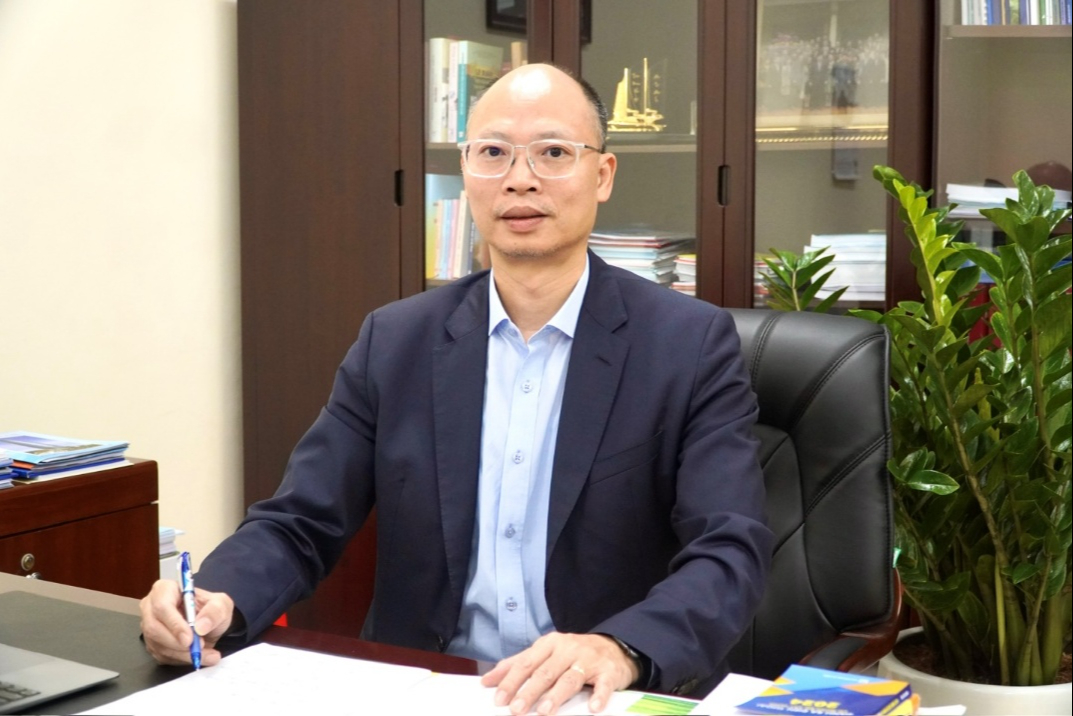 Ngành Xây dựng đẩy mạnh phát triển khoa học, công nghệ, đổi mới sáng tạo và chuyển đổi số- Ảnh 1. PGS.TS Lê Trung Thành, Vụ trưởng Vụ Khoa học công nghệ môi trường và vật liệu xây dựng