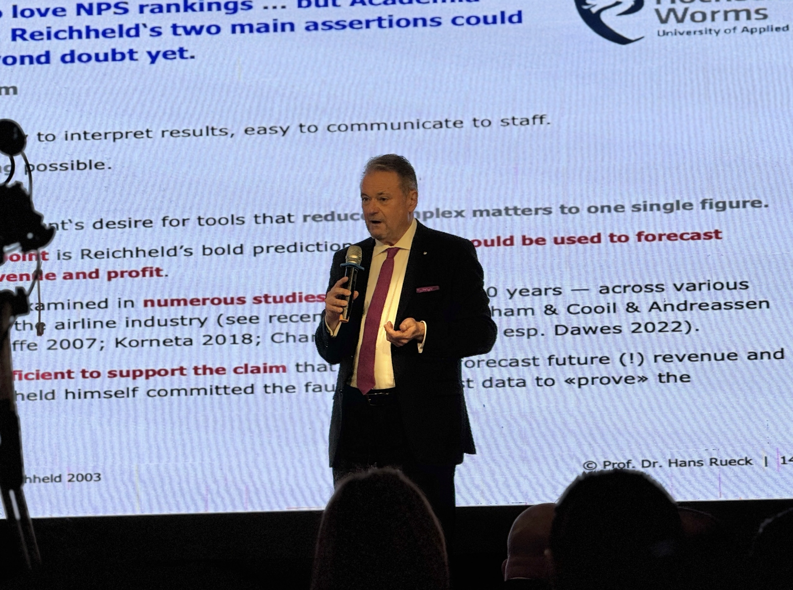 AFCS 2025: Giải bài toán nhân lực giữa thời điểm hàng không toàn cầu biến động- Ảnh 3. AFCS 2025: Giải bài toán nhân lực giữa thời điểm hàng không toàn cầu biến động- Ảnh 3.