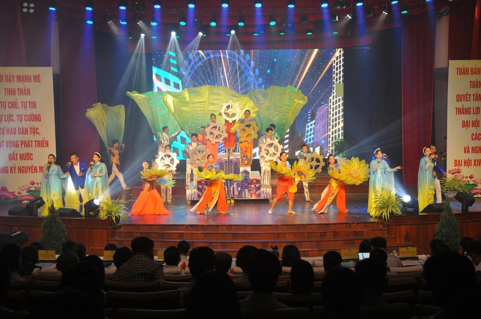 Cần Thơ đẩy mạnh ứng dụng công nghệ, chuyển đổi số trong lĩnh vực văn hóa- Ảnh 1. Cần Thơ đẩy mạnh ứng dụng công nghệ, chuyển đổi số trong lĩnh vực văn hóa- Ảnh 1.