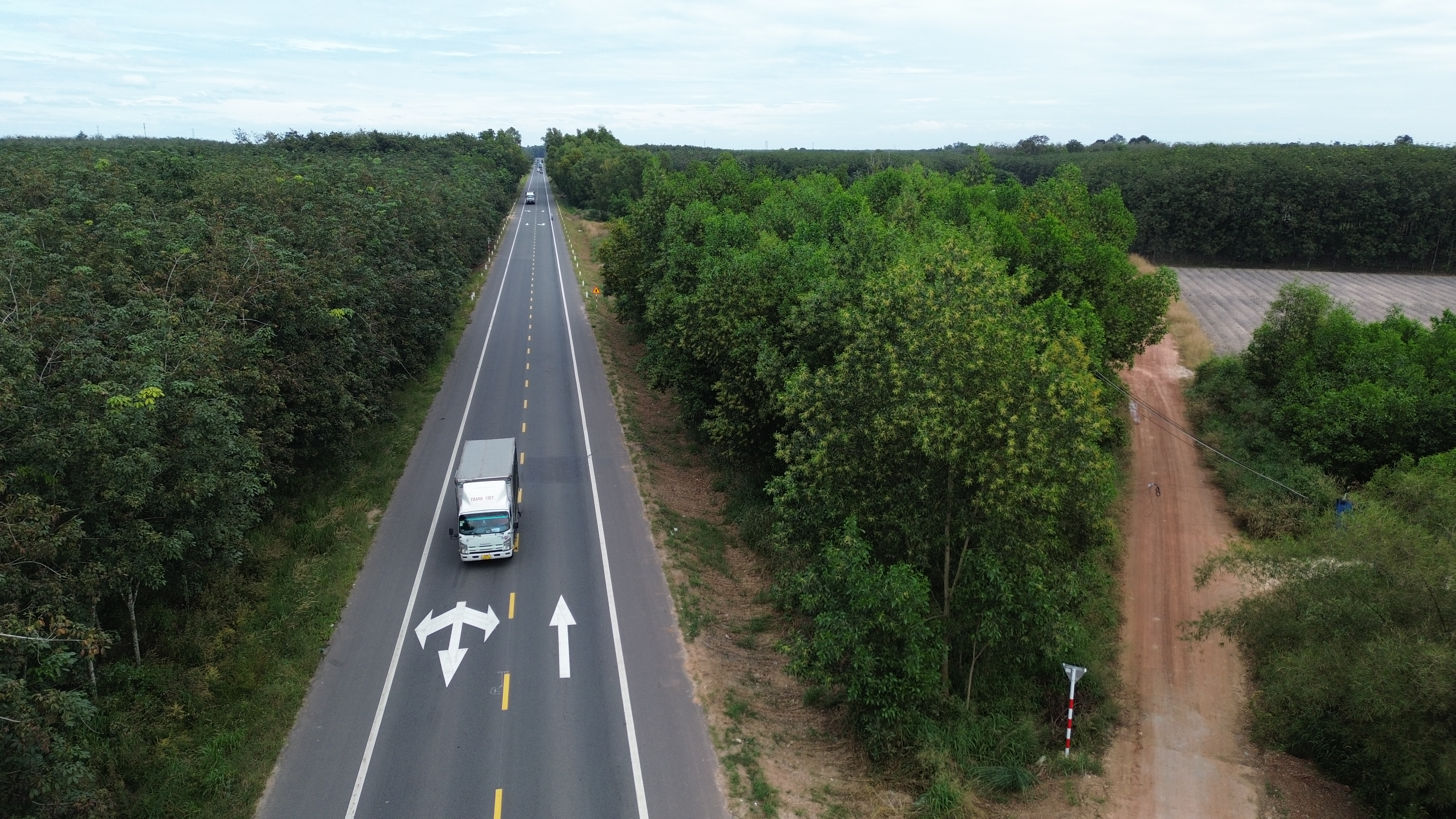 Toàn cảnh 31km đường Hồ Chí Minh qua TP.HCM sắp chính thức thông xe- Ảnh 6. Toàn cảnh 31km đường Hồ Chí Minh qua TP.HCM sắp chính thức thông xe- Ảnh 6.