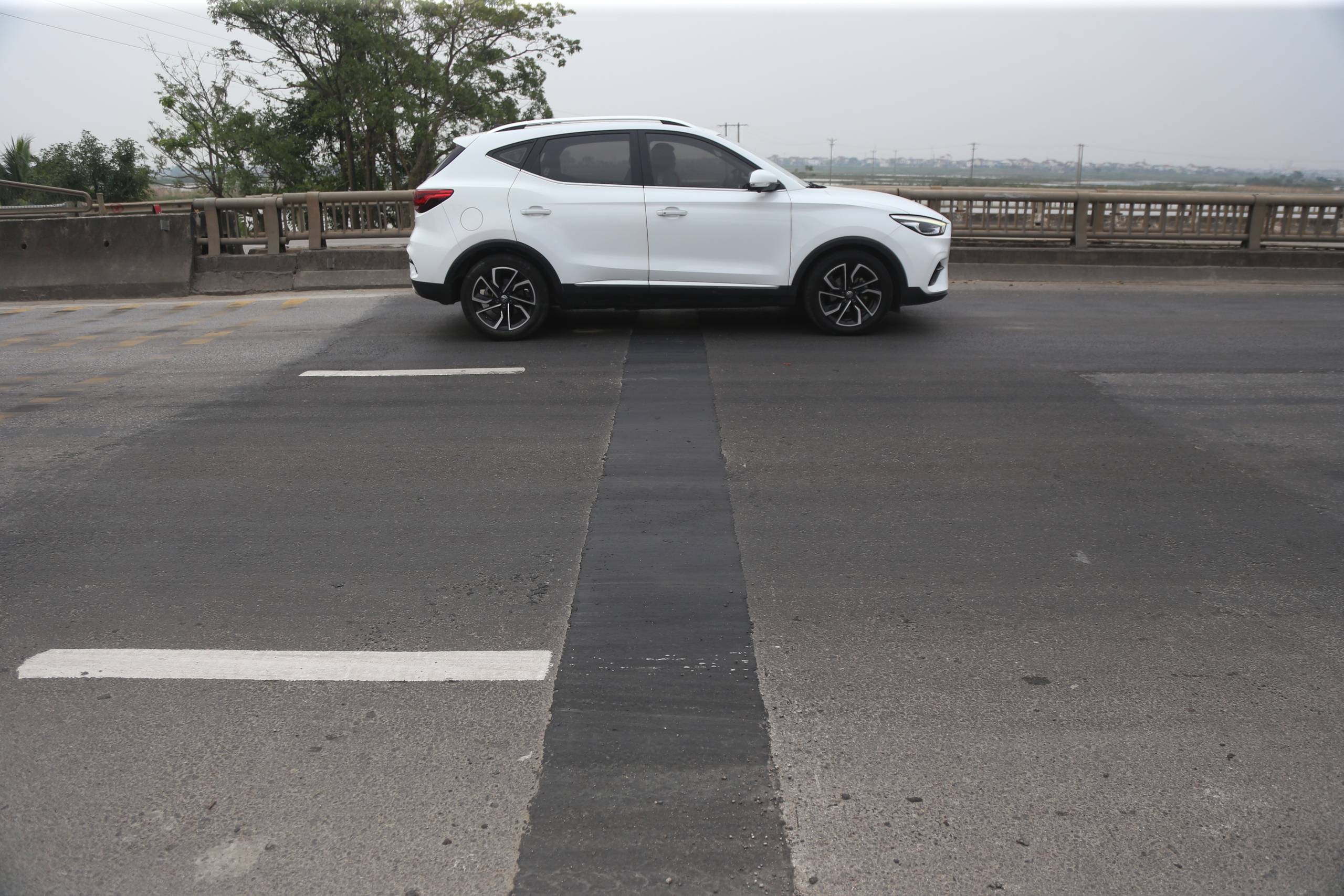 Ứng dụng công nghệ, vật liệu mới trong bảo trì đường bộ- Ảnh 4. Ứng dụng công nghệ, vật liệu mới trong bảo trì đường bộ- Ảnh 4.