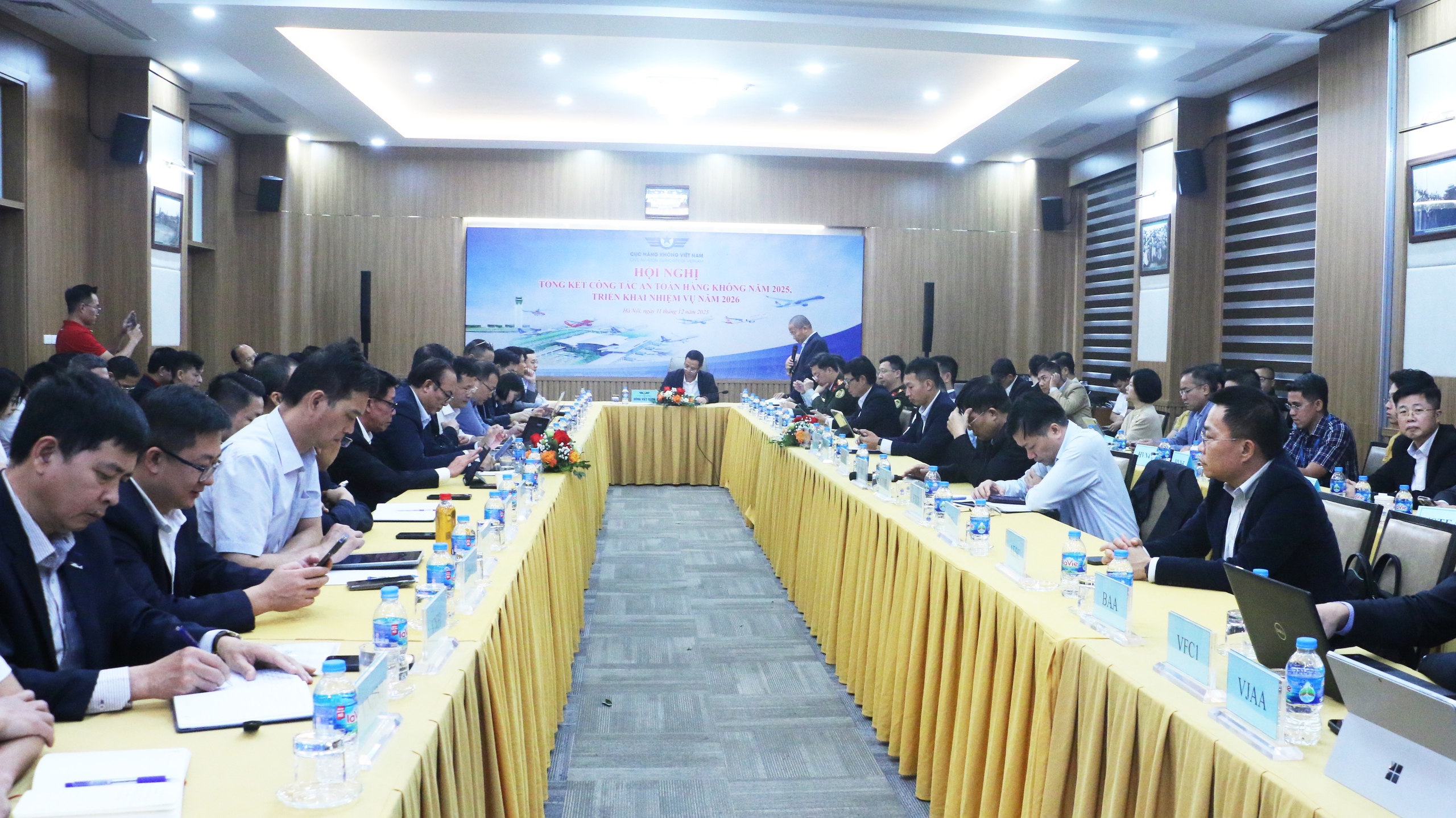 Hàng không tăng trưởng giữa nhiều thách thức: An toàn bay được đặt lên hàng đầu- Ảnh 2. Hàng không tăng trưởng giữa nhiều thách thức: An toàn bay được đặt lên hàng đầu- Ảnh 2.