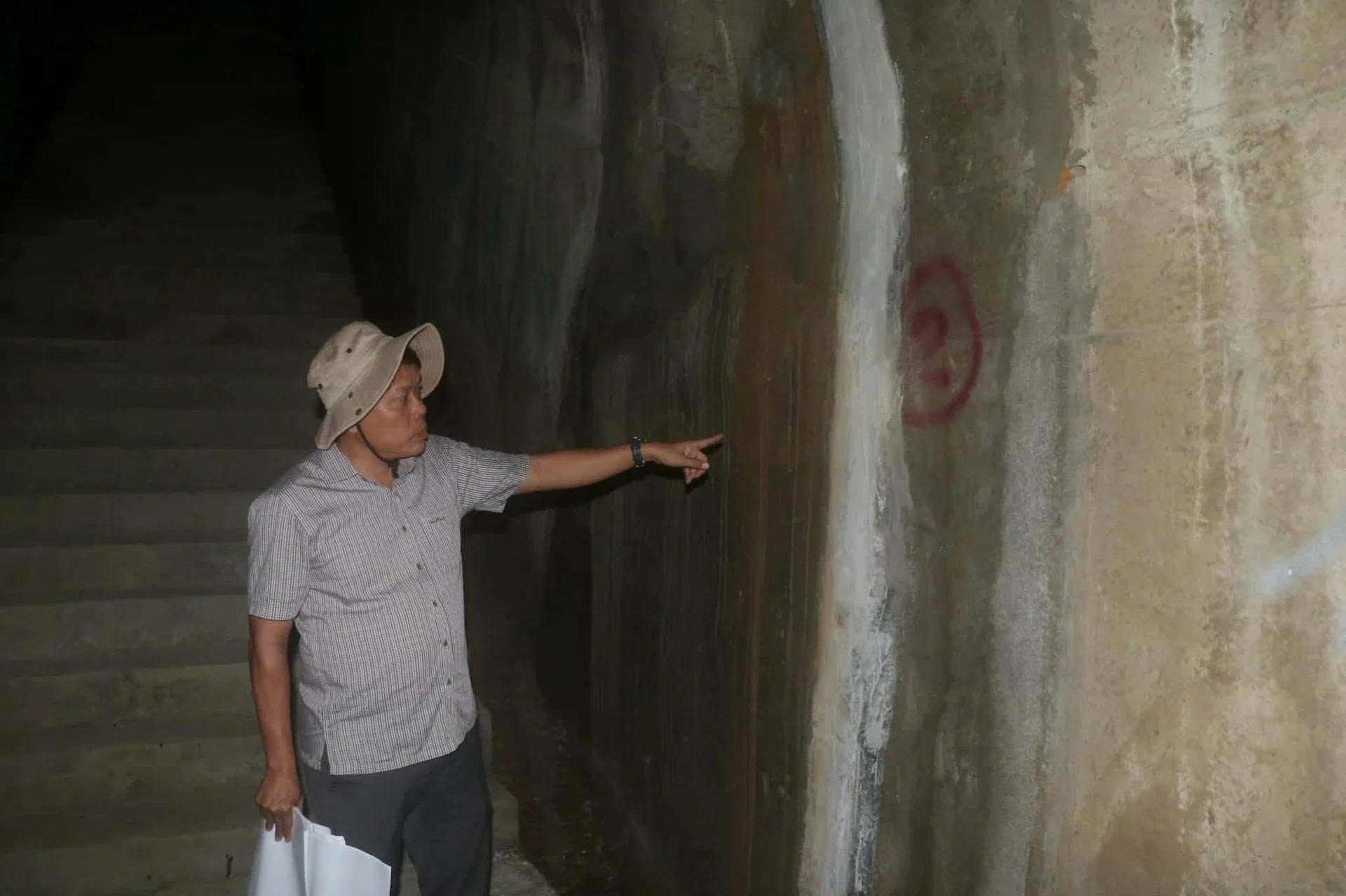 Cơ quan chức năng vào cuộc vụ đập hồ chứa Sông Than bị nứt mặt, thấm nước- Ảnh 4. Cơ quan chức năng vào cuộc vụ đập hồ chứa Sông Than bị nứt mặt, thấm nước- Ảnh 4.