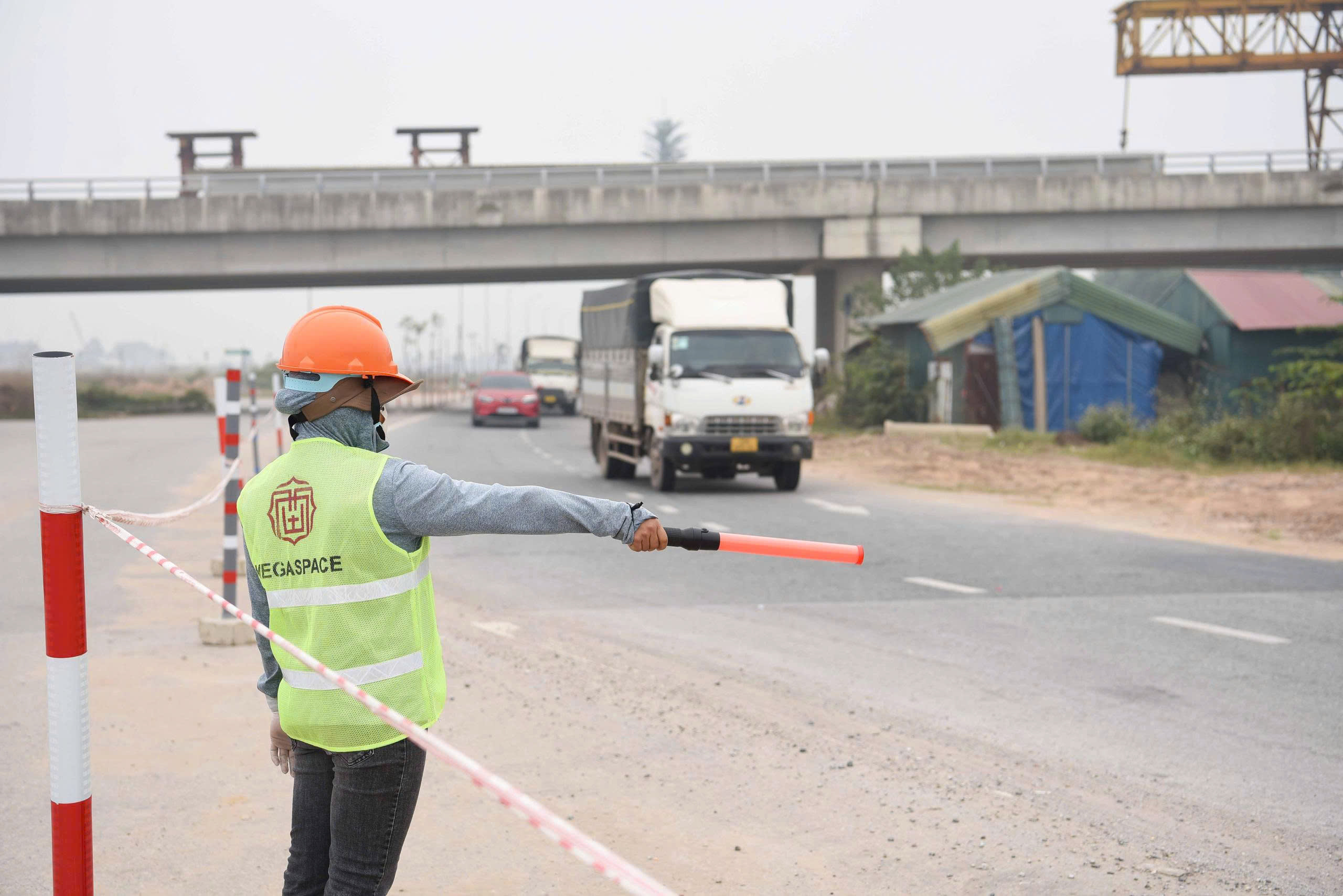 Bắc Ninh: Cầu vượt nối khu công nghiệp ở dự án đường nghìn tỷ đồng sắp về đích- Ảnh 10.