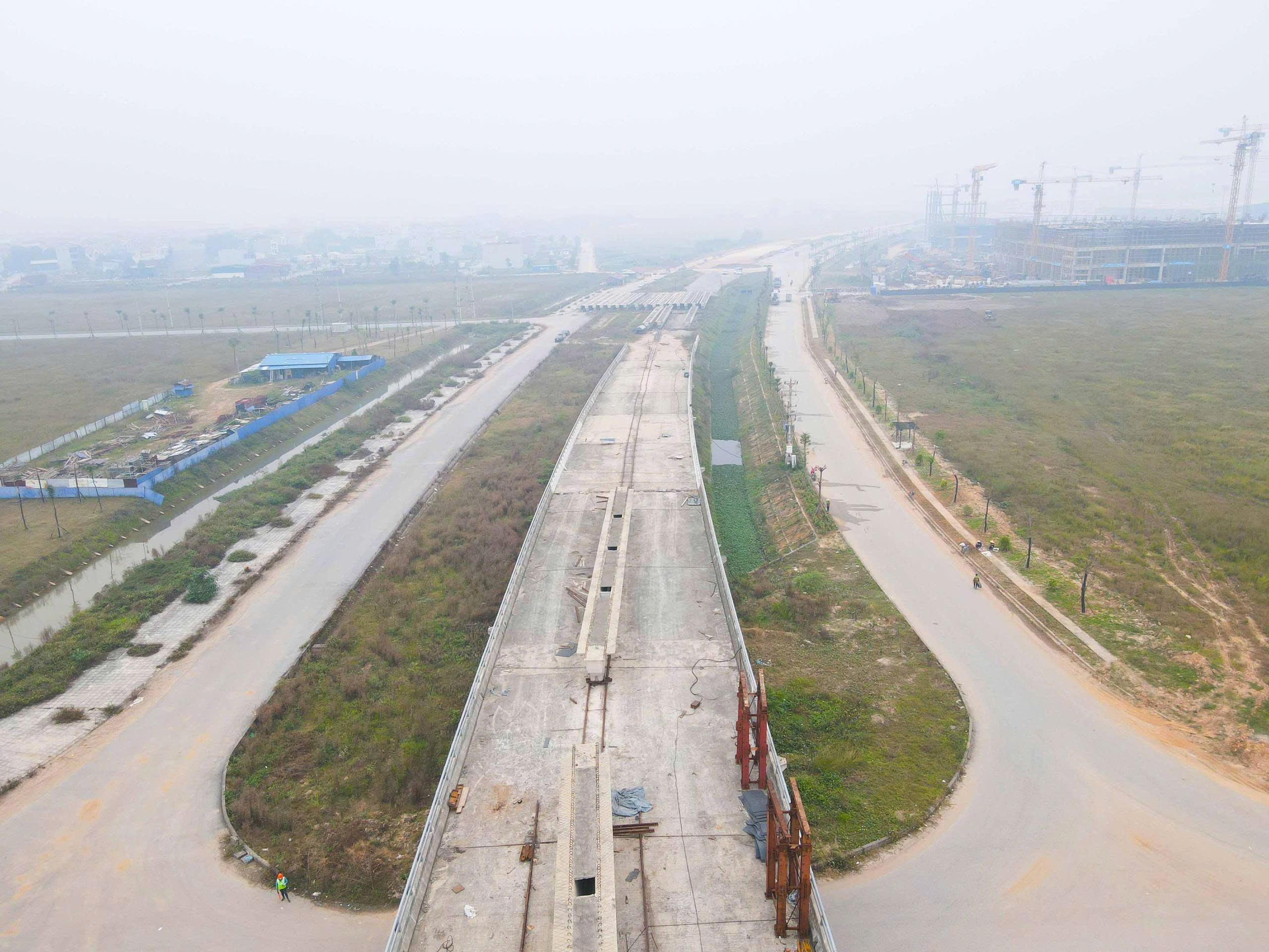 Bắc Ninh: Cầu vượt nối khu công nghiệp ở dự án đường nghìn tỷ đồng sắp về đích- Ảnh 12.