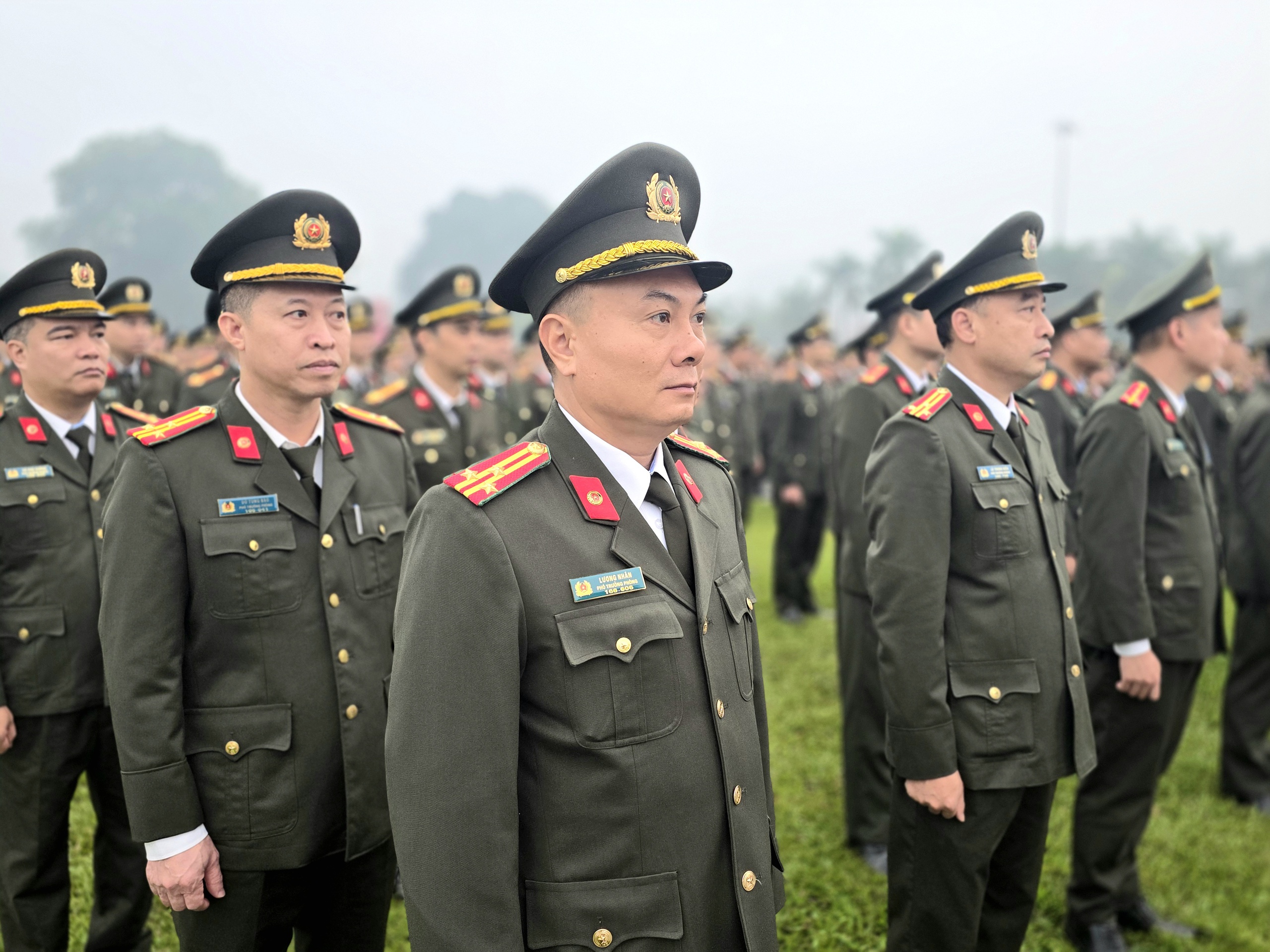 Gần 1.000 cán bộ, chiến sĩ công an tỉnh Lào Cai ra quân đợt cao điểm trấn áp tội phạm- Ảnh 7.