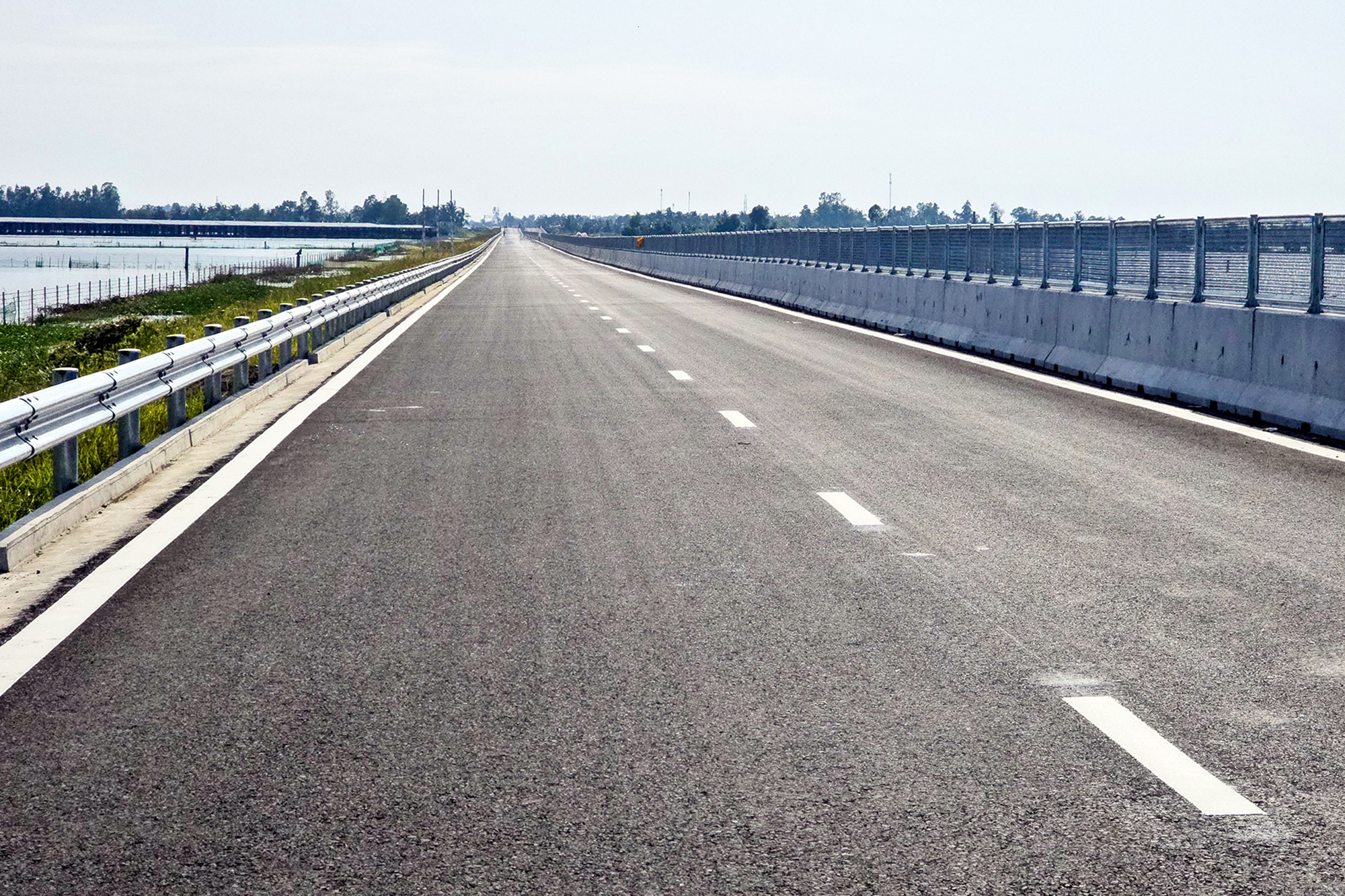 Ấm lòng công nhân trên công trường cao tốc Cần Thơ - Cà Mau những ngày đêm nước rút- Ảnh 10. Ấm lòng công nhân trên công trường cao tốc Cần Thơ - Cà Mau những ngày đêm nước rút- Ảnh 10.