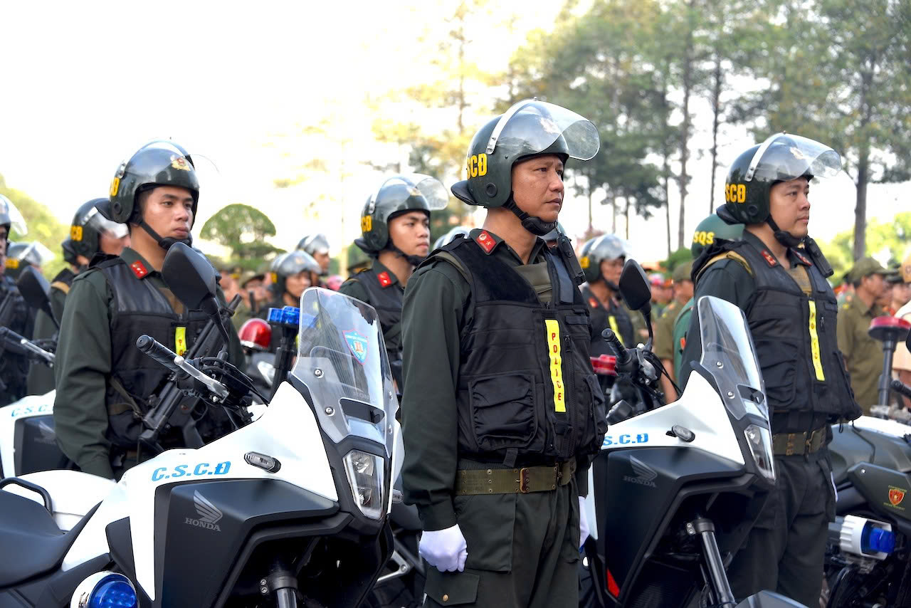 TP.HCM mở cao điểm trấn áp tội phạm, quyết tâm xây dựng đô thị an toàn, không ma túy- Ảnh 4.