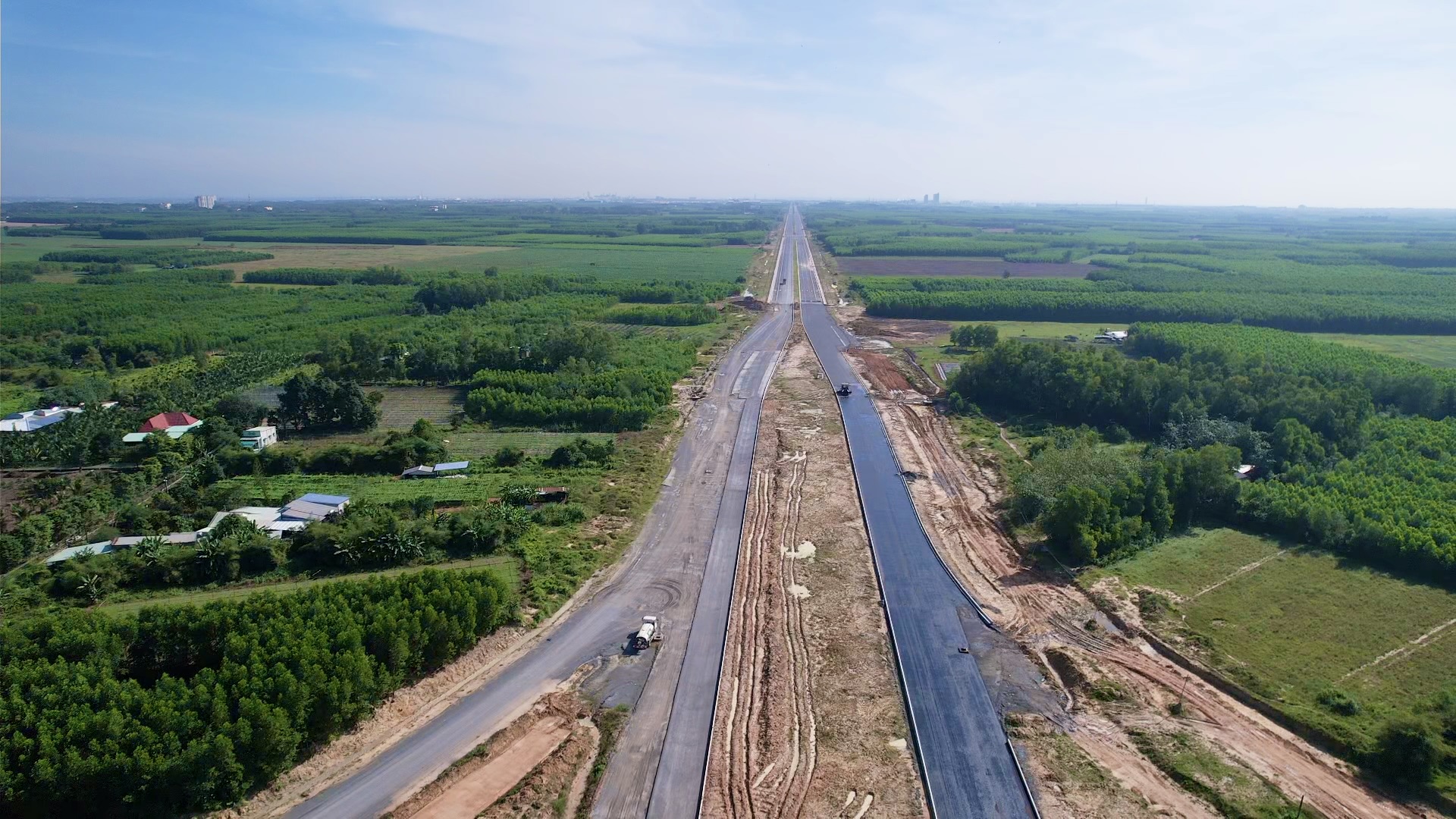 Ngắm hai tuyến giao thông 25B - 25C kết nối sân bay Long Thành- Ảnh 12. Ngắm hai tuyến giao thông 25B - 25C kết nối sân bay Long Thành- Ảnh 12.