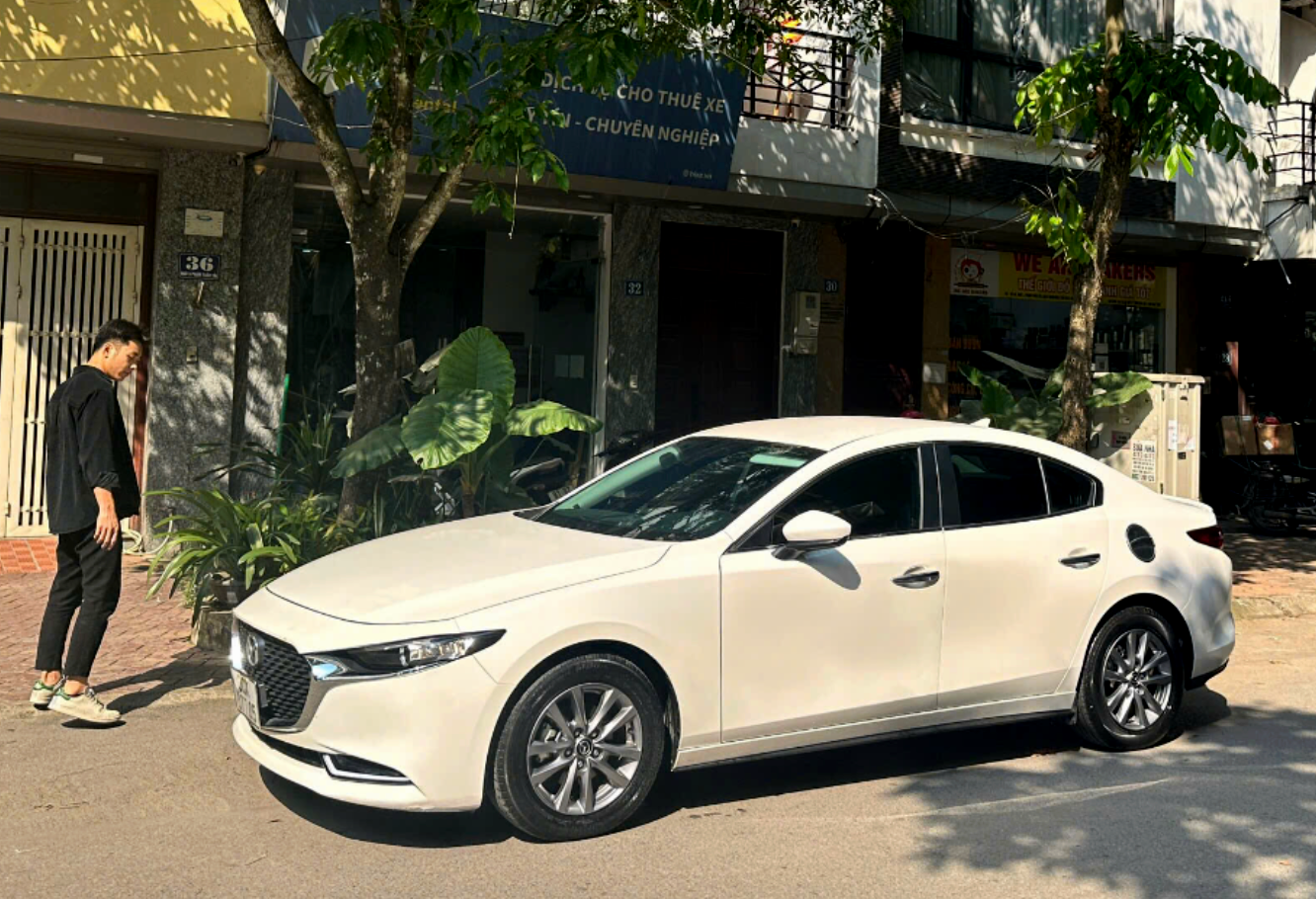 Luật mới có hiệu lực từ 1/7/2026: Người thuê xe tự lái không được kinh doanh vận tải- Ảnh 1. Luật mới có hiệu lực từ 1/7/2026: Người thuê xe tự lái không được kinh doanh vận tải- Ảnh 1.