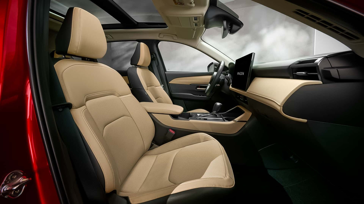 Mazda CX-5 đã chịu thay đổi sau 10 năm- Ảnh 6. Mazda CX-5 đã chịu thay đổi sau 10 năm- Ảnh 6.