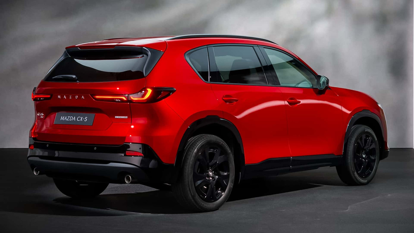 Mazda CX-5 đã chịu thay đổi sau 10 năm- Ảnh 4. Mazda CX-5 đã chịu thay đổi sau 10 năm- Ảnh 4.