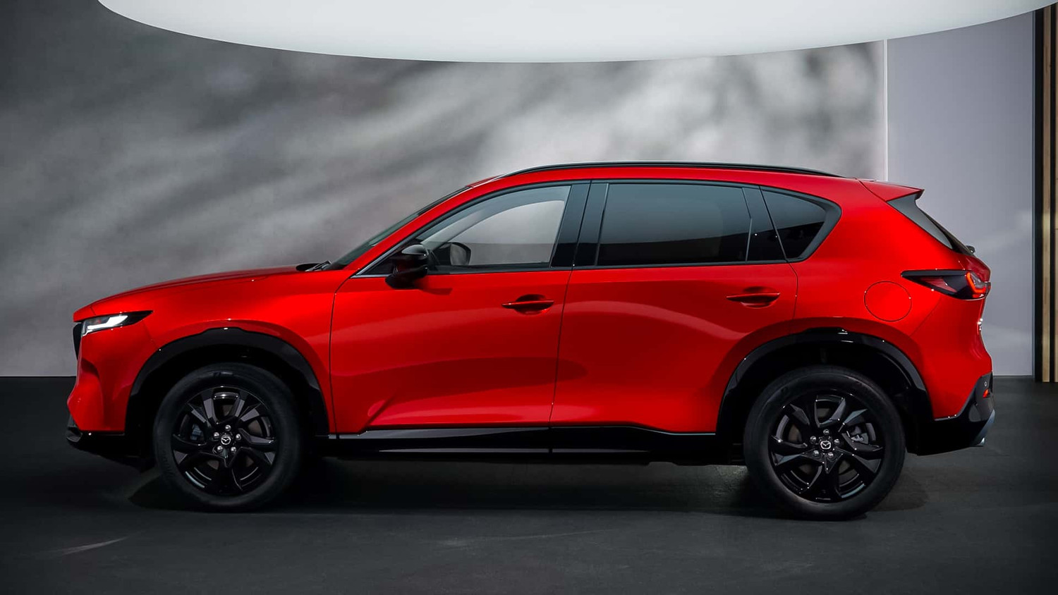 Mazda CX-5 đã chịu thay đổi sau 10 năm- Ảnh 2. Mazda CX-5 đã chịu thay đổi sau 10 năm- Ảnh 2.