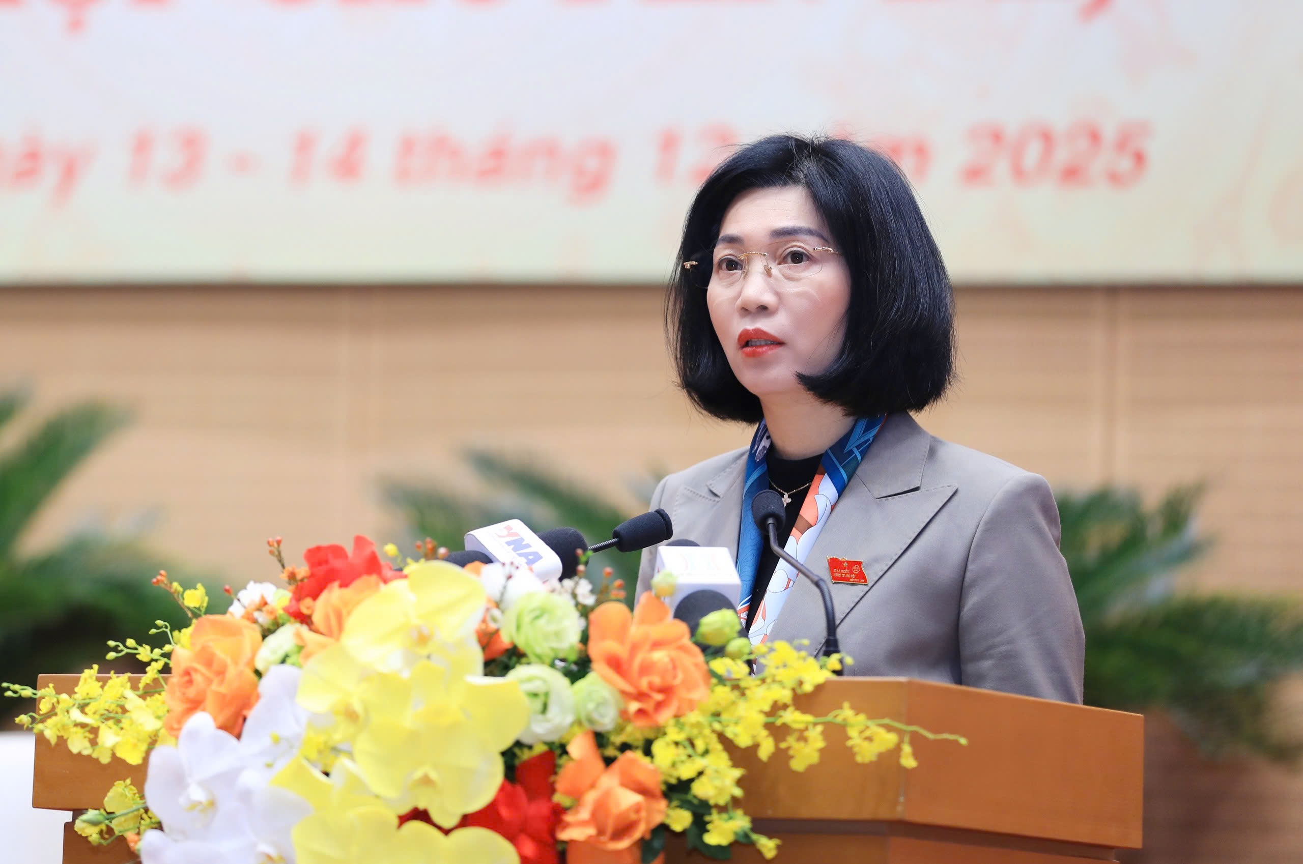 Hà Nội thông qua loạt nghị quyết đặc thù thúc đẩy các dự án trọng điểm- Ảnh 2. Hà Nội thông qua loạt nghị quyết đặc thù thúc đẩy các dự án trọng điểm- Ảnh 2.