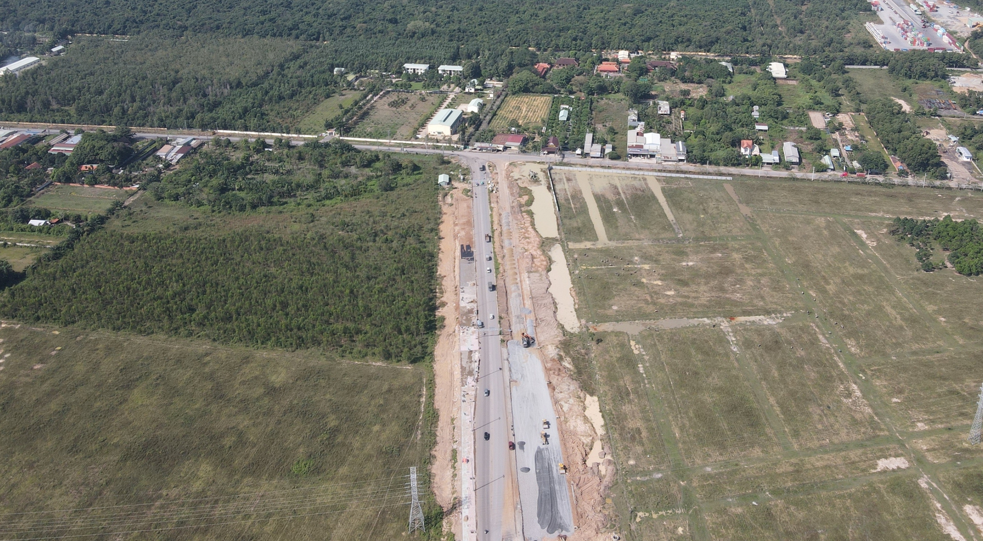 Ngắm hai tuyến giao thông 25B - 25C kết nối sân bay Long Thành- Ảnh 3. Ngắm hai tuyến giao thông 25B - 25C kết nối sân bay Long Thành- Ảnh 3.