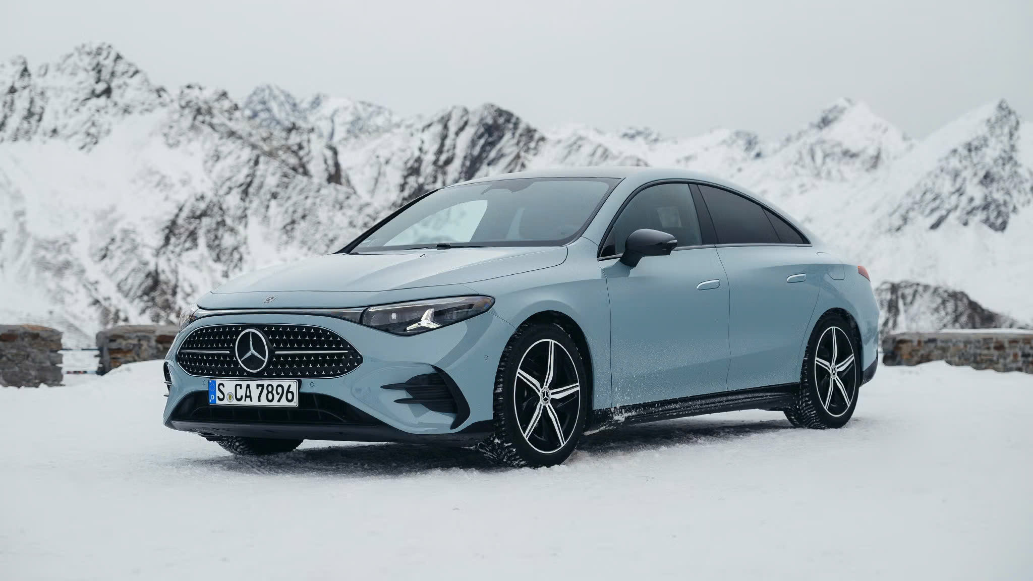 Mercedes-Benz CLA220 Hybrid 2027 có thể chạy điện ở mọi cấp số- Ảnh 1. Mercedes-Benz CLA220 Hybrid 2027 có thể chạy điện ở mọi cấp số- Ảnh 1.