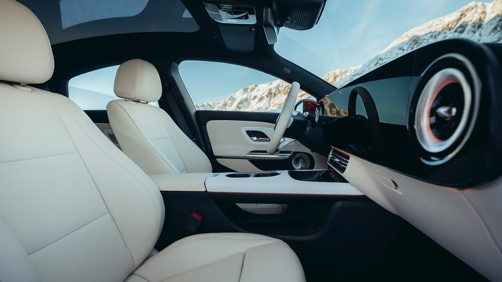 Mercedes-Benz CLA220 Hybrid 2027 có thể chạy điện ở mọi cấp số- Ảnh 6. Mercedes-Benz CLA220 Hybrid 2027 có thể chạy điện ở mọi cấp số- Ảnh 6.