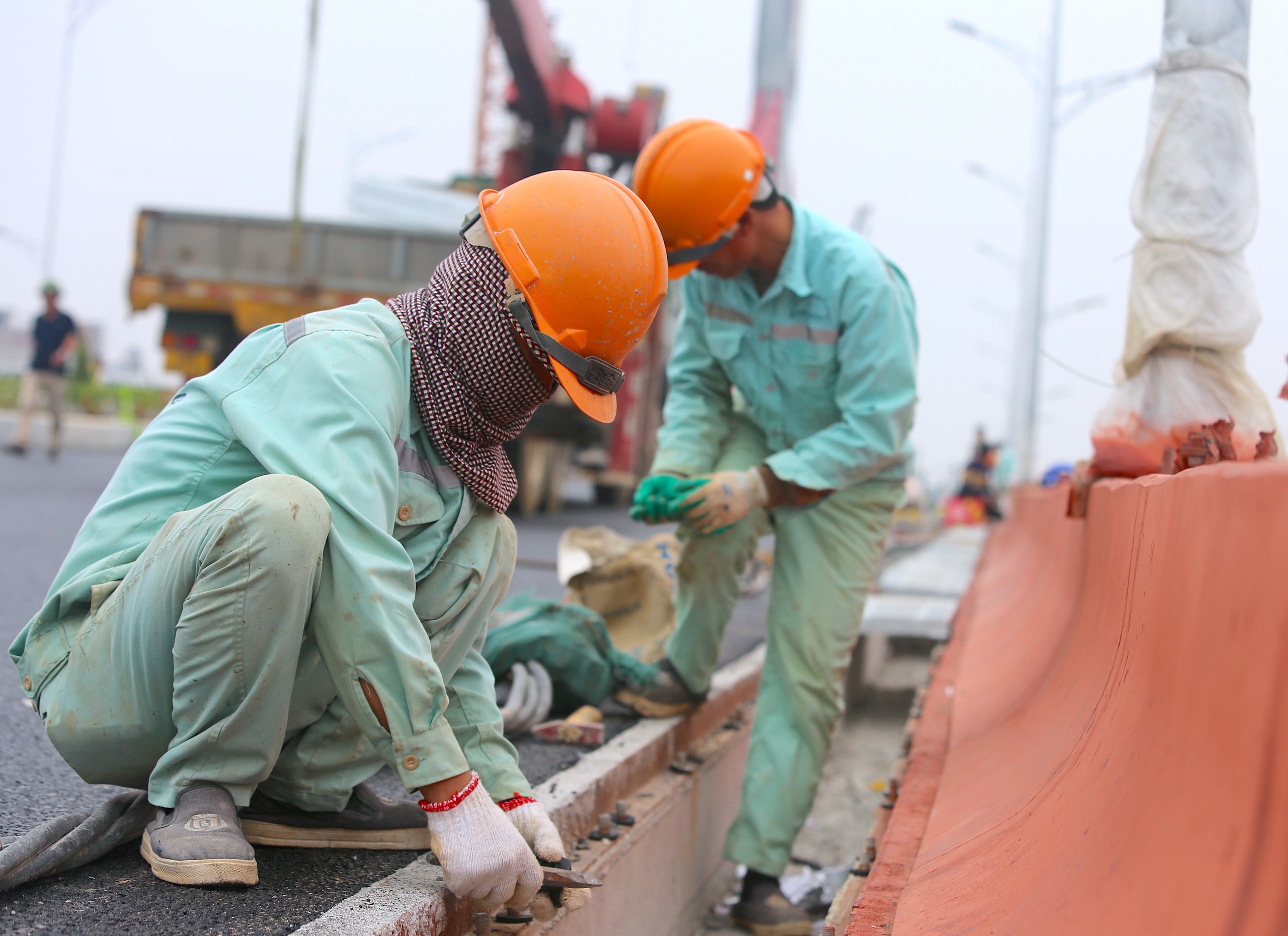 Cận cảnh cầu d&acirc;y văng vượt đường sắt ở Thanh H&oacute;a sắp th&ocirc;ng xe kỹ thuật- Ảnh 8.