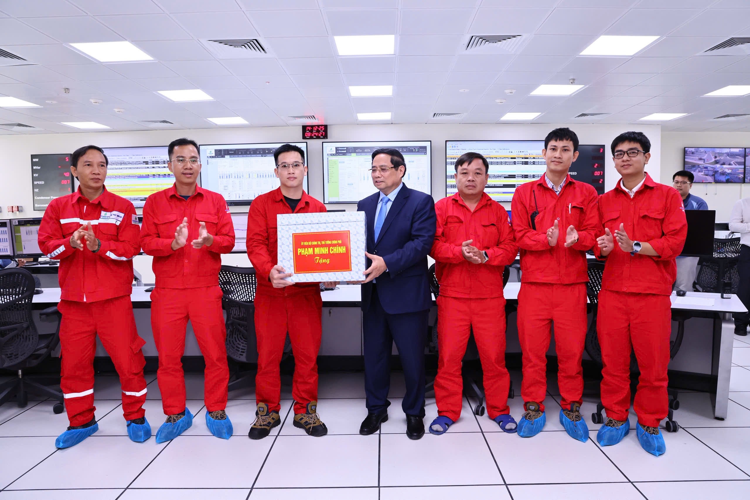 Thủ tướng Phạm Minh Chính dự khánh thành tổ hợp điện khí LNG 1,4 tỷ USD tại Đồng Nai- Ảnh 5. Thủ tướng Phạm Minh Chính dự khánh thành tổ hợp điện khí LNG 1,4 tỷ USD tại Đồng Nai- Ảnh 5.