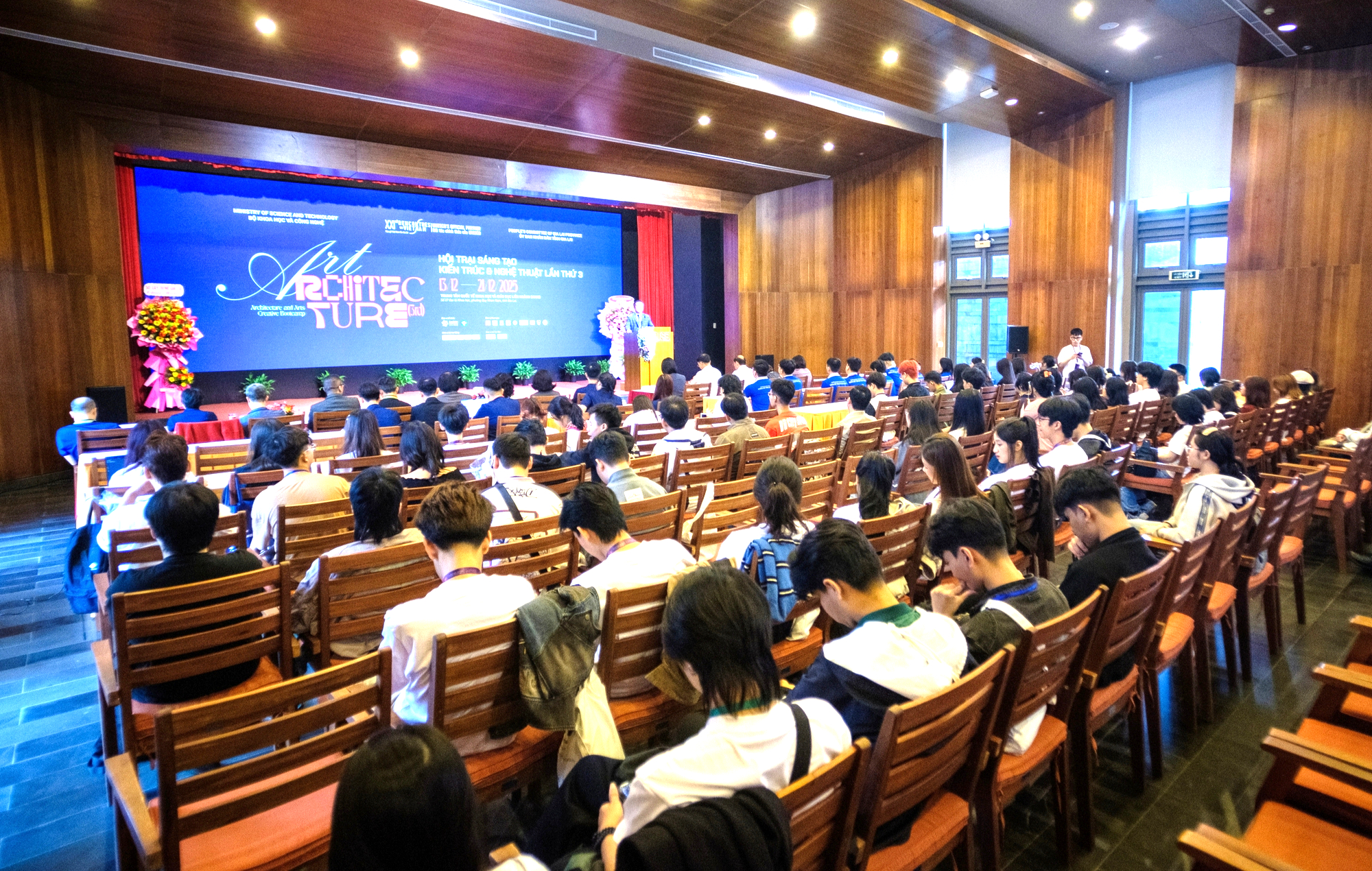 Hơn 110 kiến tr&uacute;c sư, giảng vi&ecirc;n, sinh vi&ecirc;n khơi mở s&aacute;ng tạo kiến tr&uacute;c tại Gia Lai- Ảnh 2.