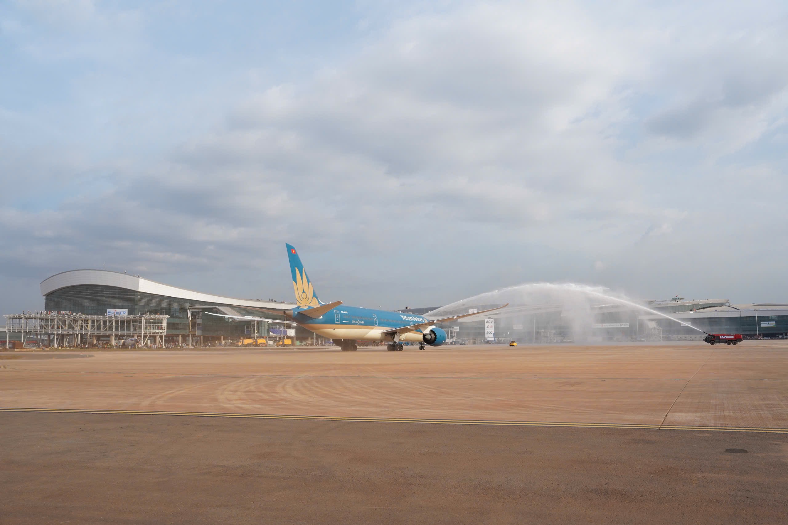 "Đột nhập" tầng 21 tháp không lưu Long Thành trong thời khắc chuyến bay lịch sử hạ cánh- Ảnh 15. "Đột nhập" tầng 21 tháp không lưu Long Thành trong thời khắc chuyến bay lịch sử hạ cánh- Ảnh 15.