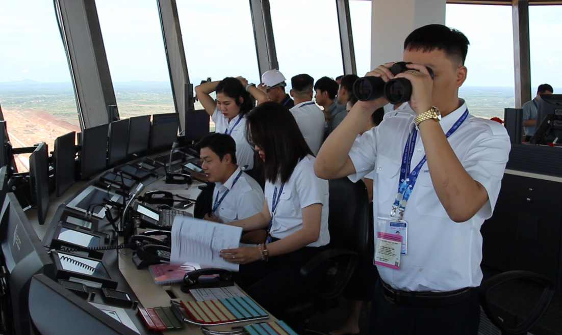 "Đột nhập" tầng 21 tháp không lưu Long Thành trong thời khắc chuyến bay lịch sử hạ cánh- Ảnh 18. "Đột nhập" tầng 21 tháp không lưu Long Thành trong thời khắc chuyến bay lịch sử hạ cánh- Ảnh 18.