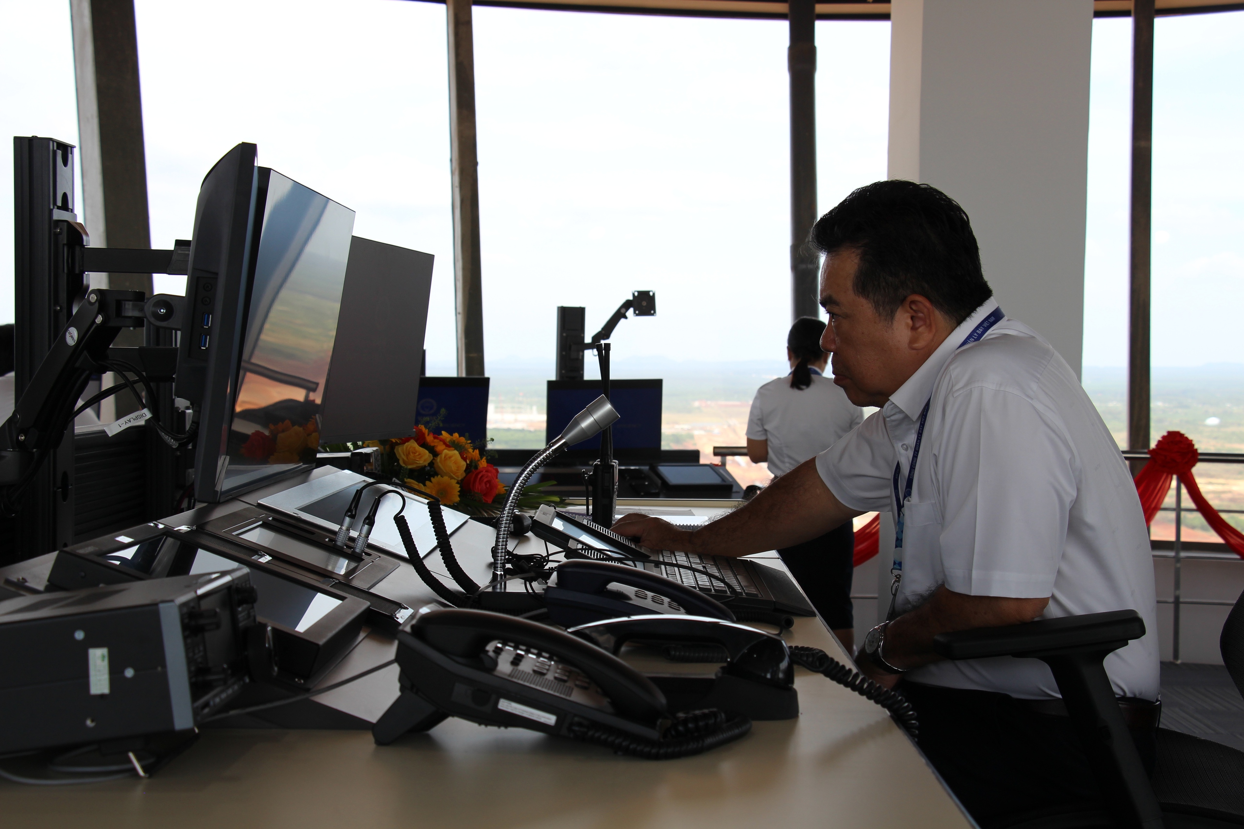 "Đột nhập" tầng 21 tháp không lưu Long Thành trong thời khắc chuyến bay lịch sử hạ cánh- Ảnh 12. "Đột nhập" tầng 21 tháp không lưu Long Thành trong thời khắc chuyến bay lịch sử hạ cánh- Ảnh 12.