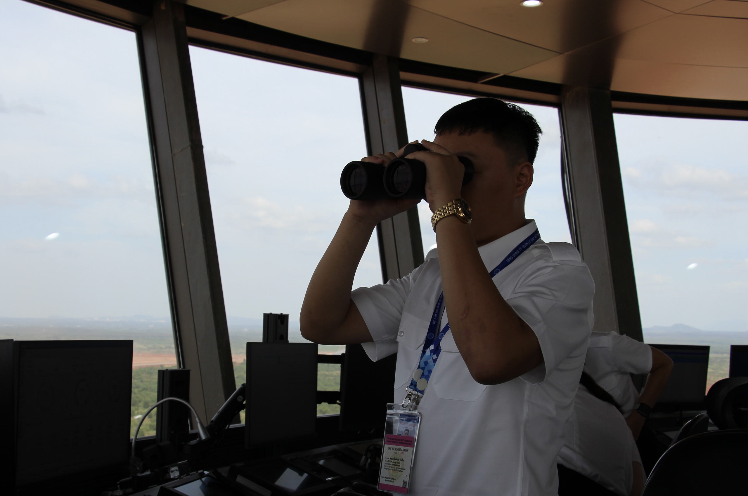 "Đột nhập" tầng 21 tháp không lưu Long Thành trong thời khắc chuyến bay lịch sử hạ cánh- Ảnh 10. "Đột nhập" tầng 21 tháp không lưu Long Thành trong thời khắc chuyến bay lịch sử hạ cánh- Ảnh 10.