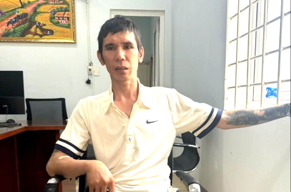 Khởi tố thêm tội danh đối với bị can sát hại ba người ở Đắk Lắk- Ảnh 1. Khởi tố thêm tội danh đối với bị can sát hại ba người ở Đắk Lắk- Ảnh 1.