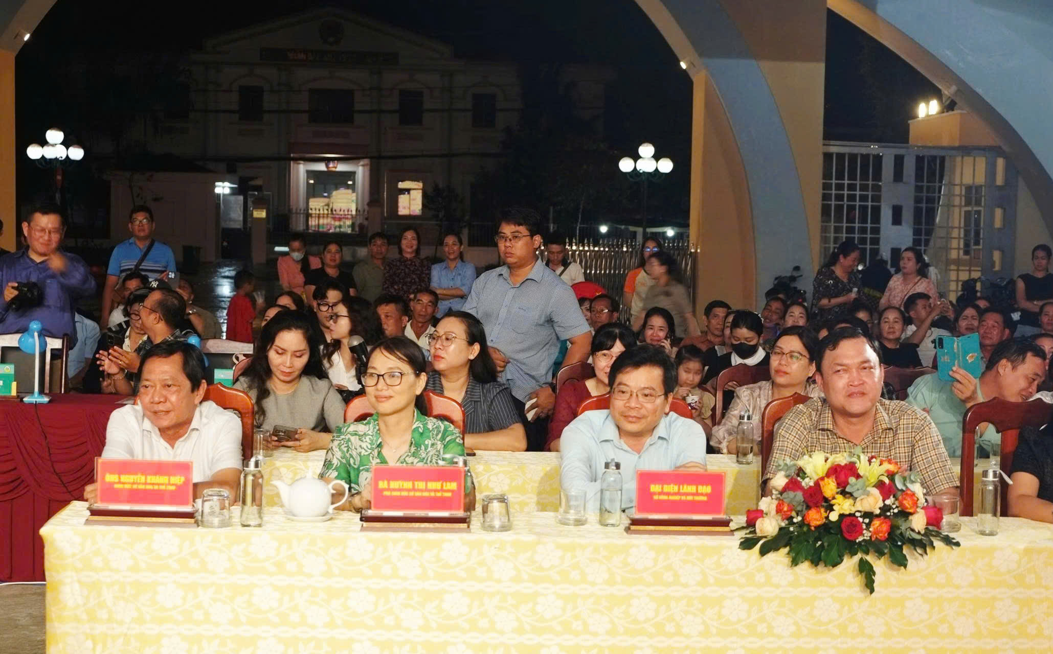 Khai mạc hội thi Đờn ca tài tử An Giang năm 2025- Ảnh 3. Khai mạc hội thi Đờn ca tài tử An Giang năm 2025- Ảnh 3.