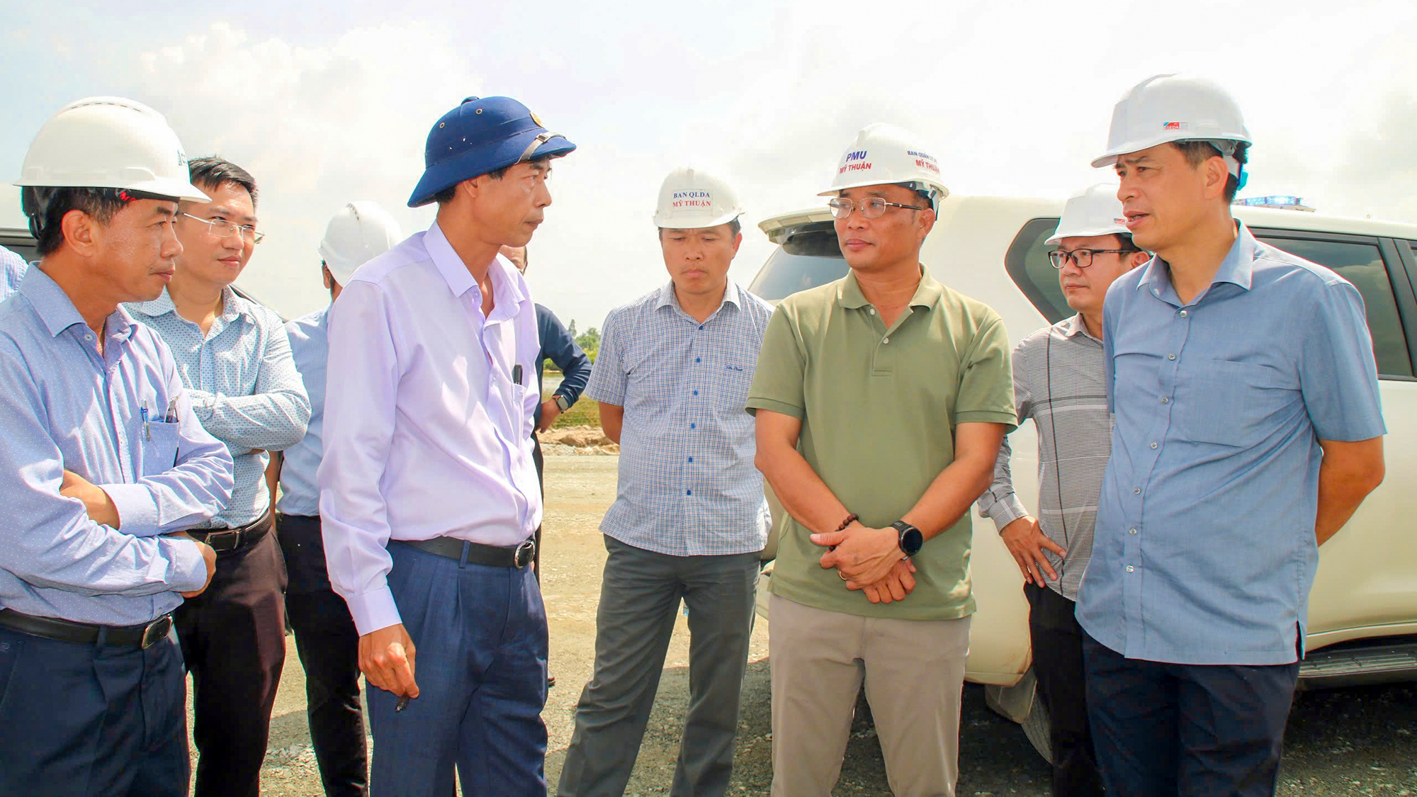 Phấn đấu ngày 19/12 khánh thành, thông xe kỹ thuật cao tốc Cần Thơ - Cà Mau- Ảnh 1. Phấn đấu ngày 19/12 khánh thành, thông xe kỹ thuật cao tốc Cần Thơ - Cà Mau- Ảnh 1.