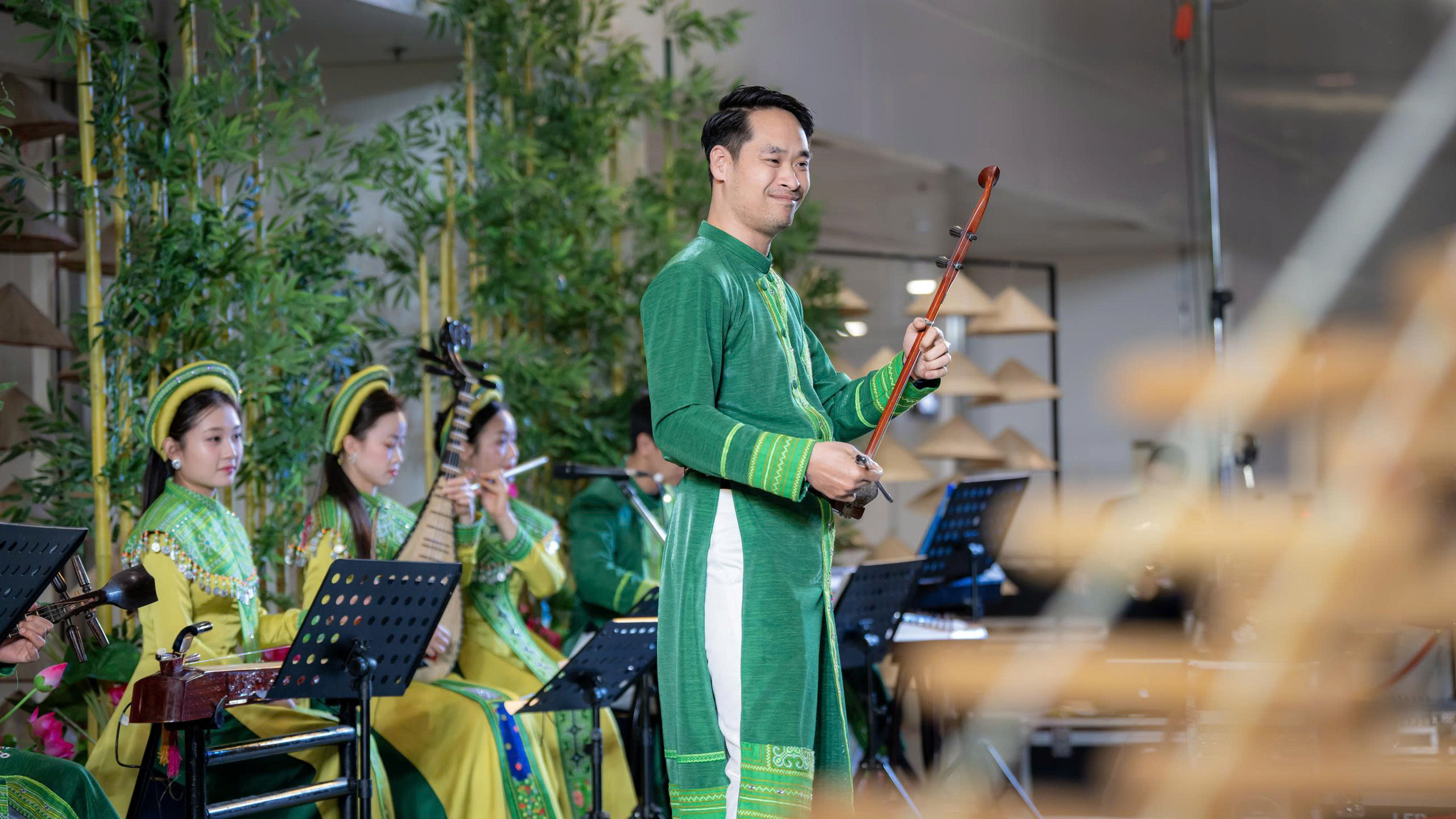 "Chạm" vào văn hóa Việt ngay tại nhà ga quốc tế Nội Bài- Ảnh 7. "Chạm" vào văn hóa Việt ngay tại nhà ga quốc tế Nội Bài- Ảnh 7.