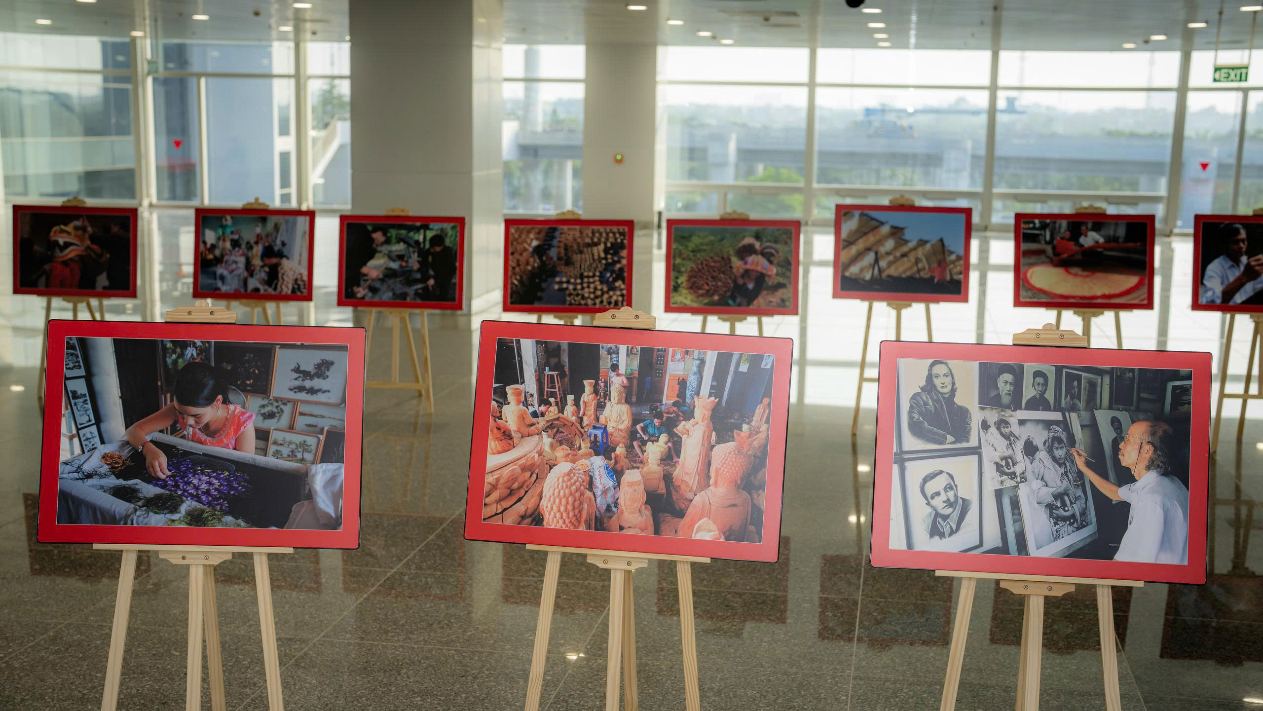 "Chạm" vào văn hóa Việt ngay tại nhà ga quốc tế Nội Bài- Ảnh 10. "Chạm" vào văn hóa Việt ngay tại nhà ga quốc tế Nội Bài- Ảnh 10.