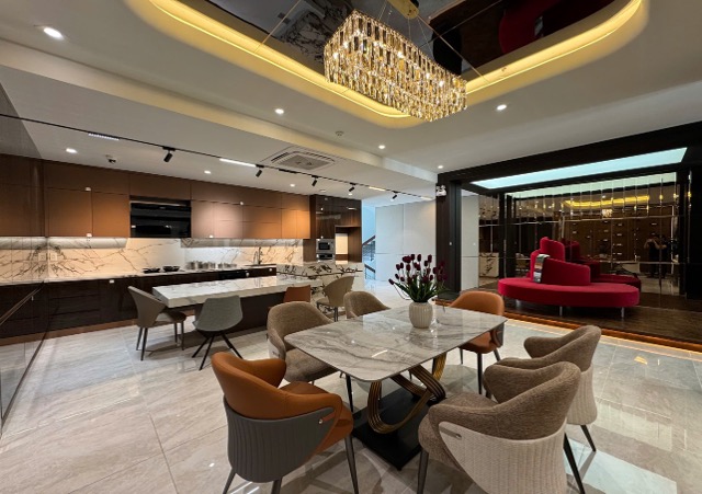 Khai trương Showroom Siêu Thị Thế Giới Nội Thất tại Lâm Đồng- Ảnh 2. Khai trương Showroom Siêu Thị Thế Giới Nội Thất tại Lâm Đồng- Ảnh 2.