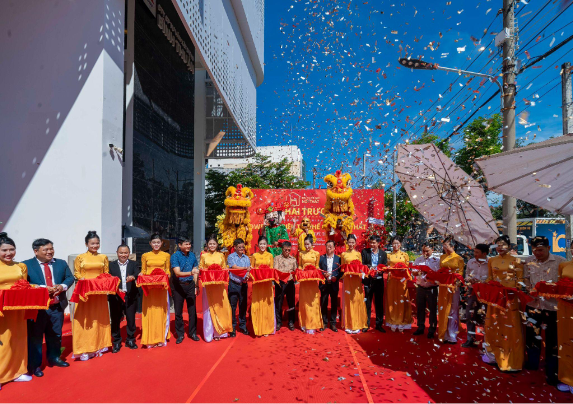 Khai trương Showroom Siêu Thị Thế Giới Nội Thất tại Lâm Đồng- Ảnh 1. Khai trương Showroom Siêu Thị Thế Giới Nội Thất tại Lâm Đồng- Ảnh 1.