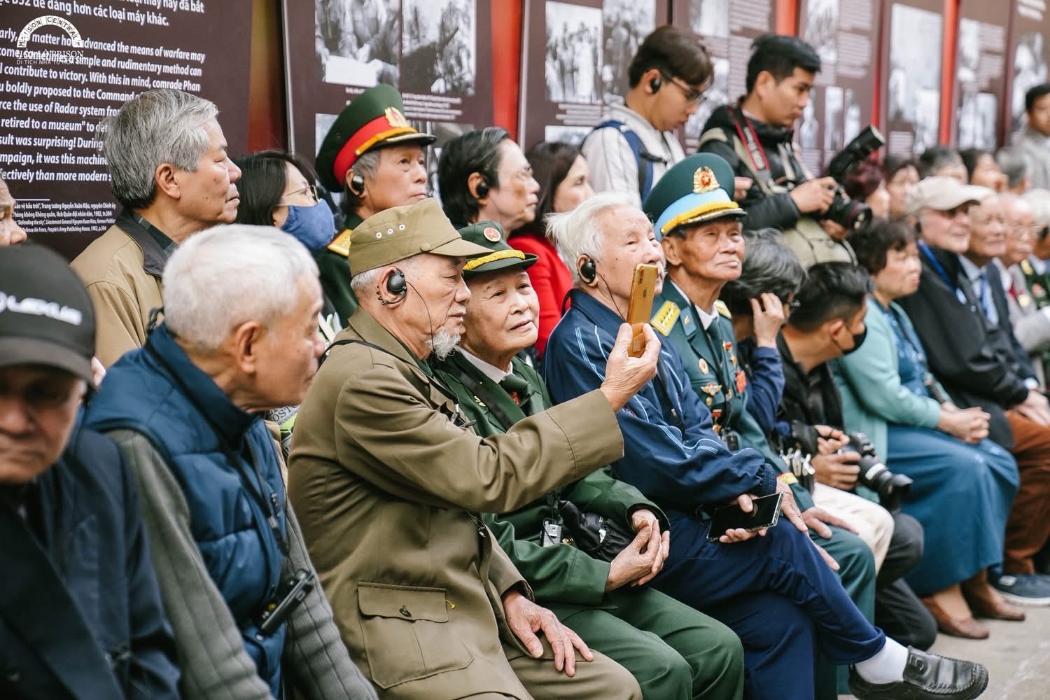 Sống lại k&yacute; ức H&agrave; Nội 12 ng&agrave;y đ&ecirc;m kh&oacute;i lửa - "Điện Bi&ecirc;n Phủ tr&ecirc;n kh&ocirc;ng"- Ảnh 12.