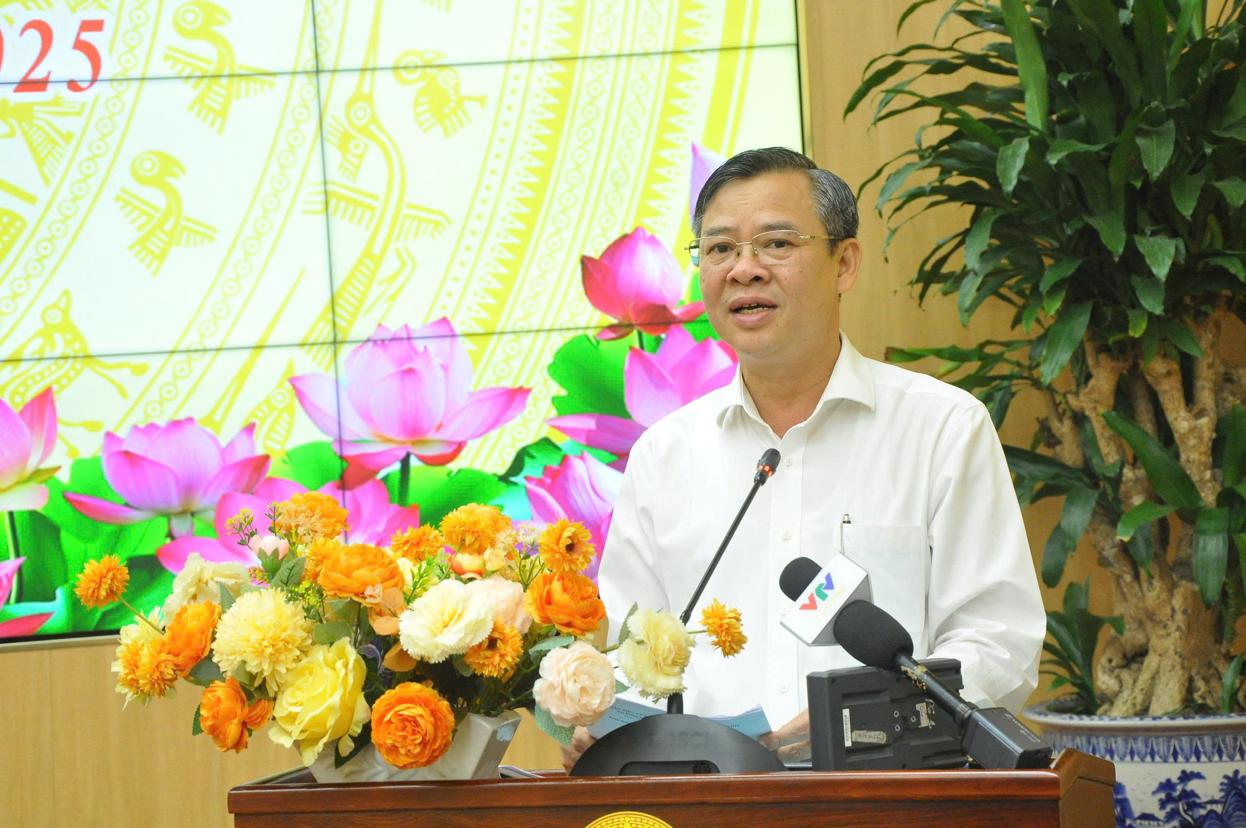 Giao dịch bất động sản ở Cần Thơ phục hồi, xây nhà ở xã hội vượt chỉ tiêu- Ảnh 1.