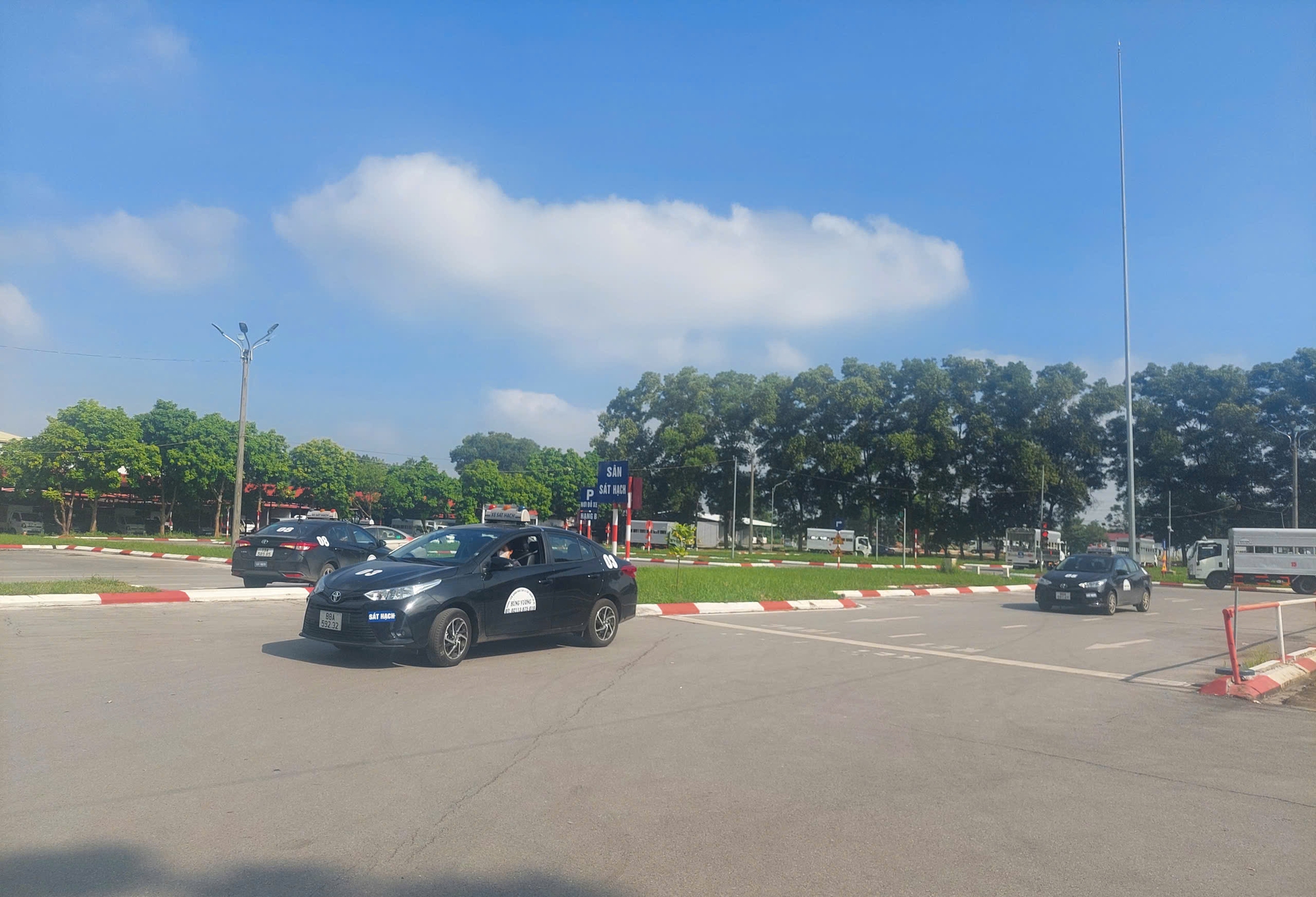 Phú Thọ: Đầu tư nâng cấp cơ sở đào tạo lái xe theo quy định mới- Ảnh 3. Phú Thọ: Đầu tư nâng cấp cơ sở đào tạo lái xe theo quy định mới- Ảnh 3.