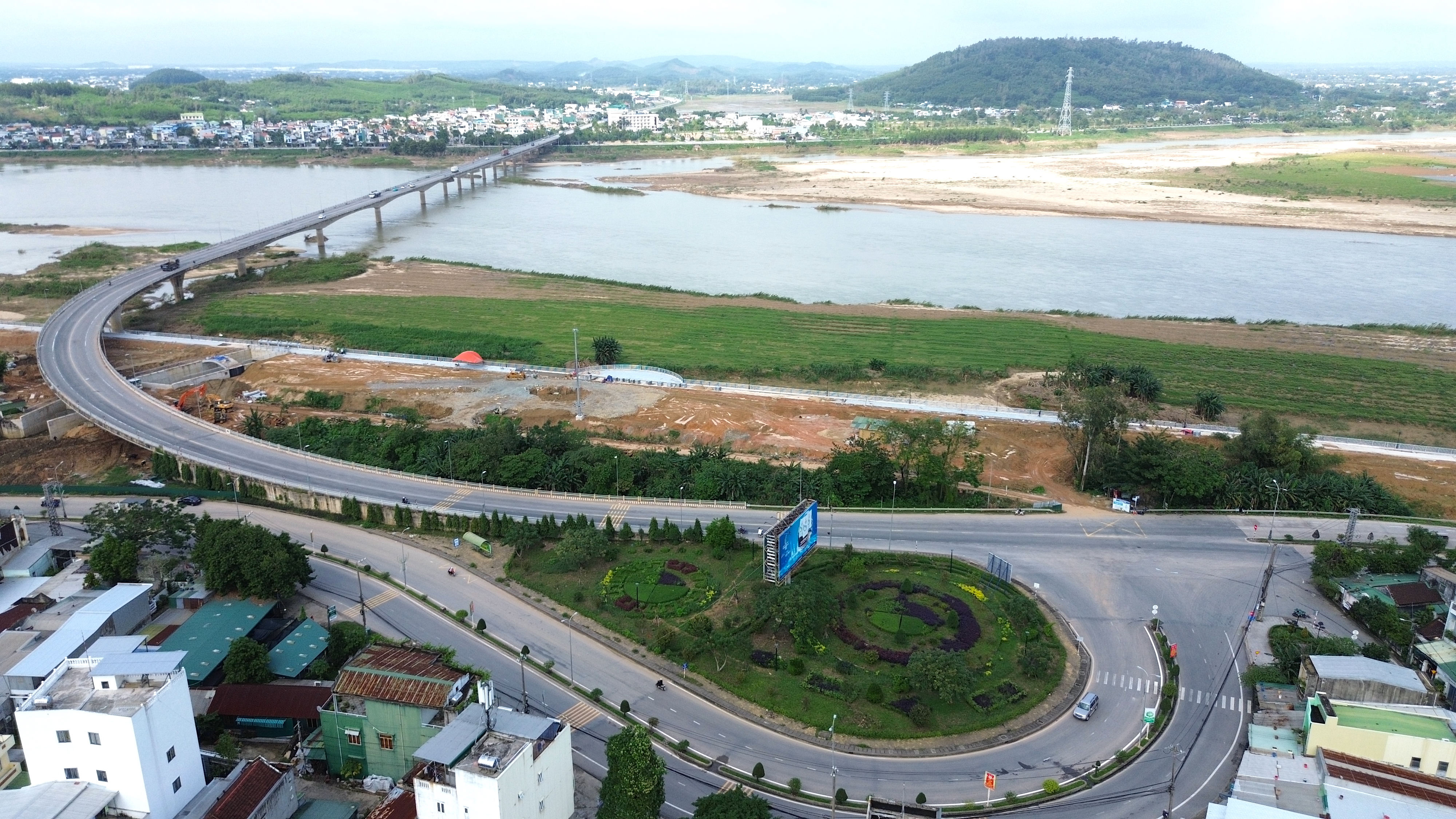 Diện mạo mới bờ Nam sông Trà Khúc đang dần thành hình- Ảnh 17.