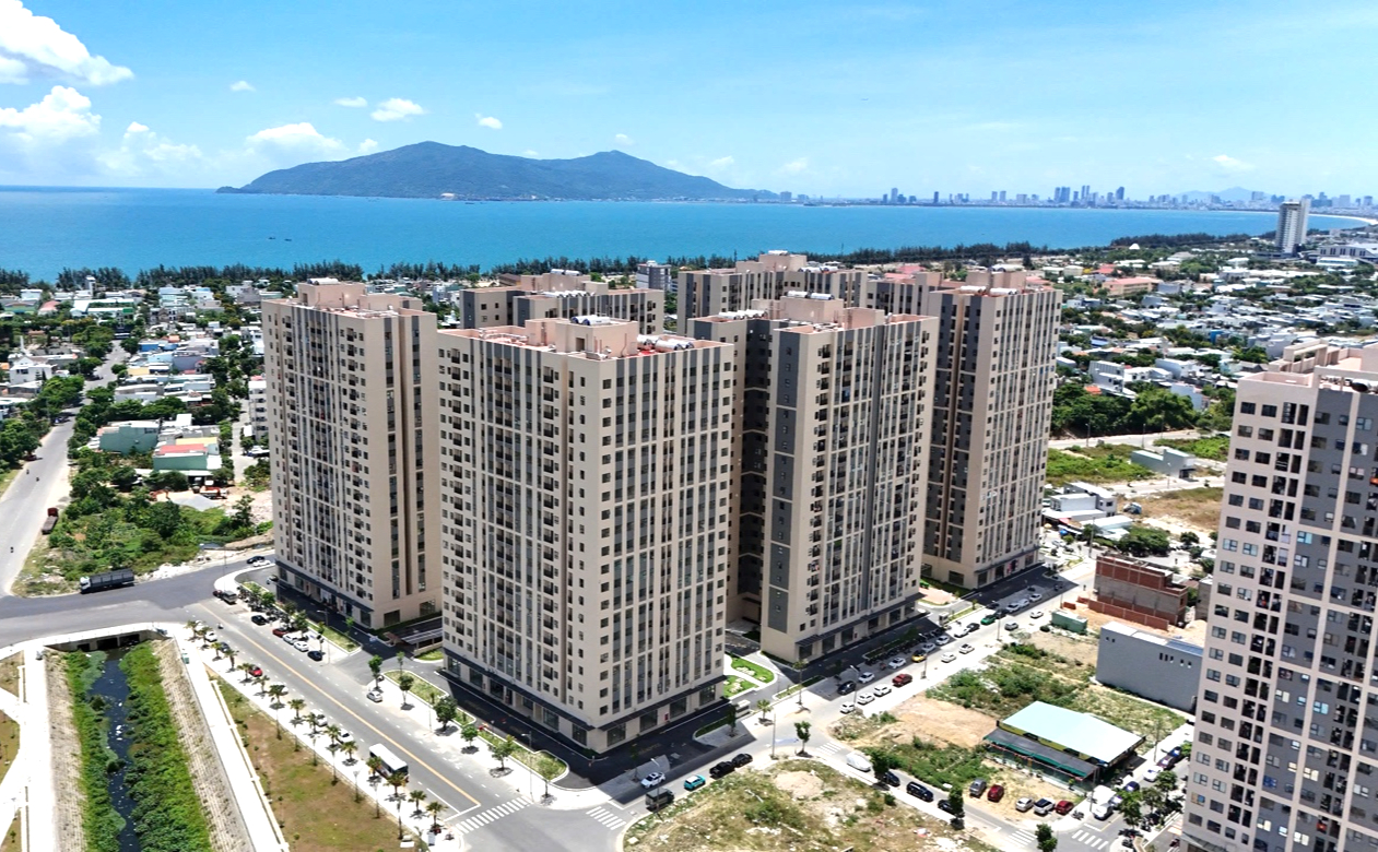 Năm 2025, hoàn thành chỉ tiêu xây dựng hơn 100.000 căn nhà ở xã hội- Ảnh 2.