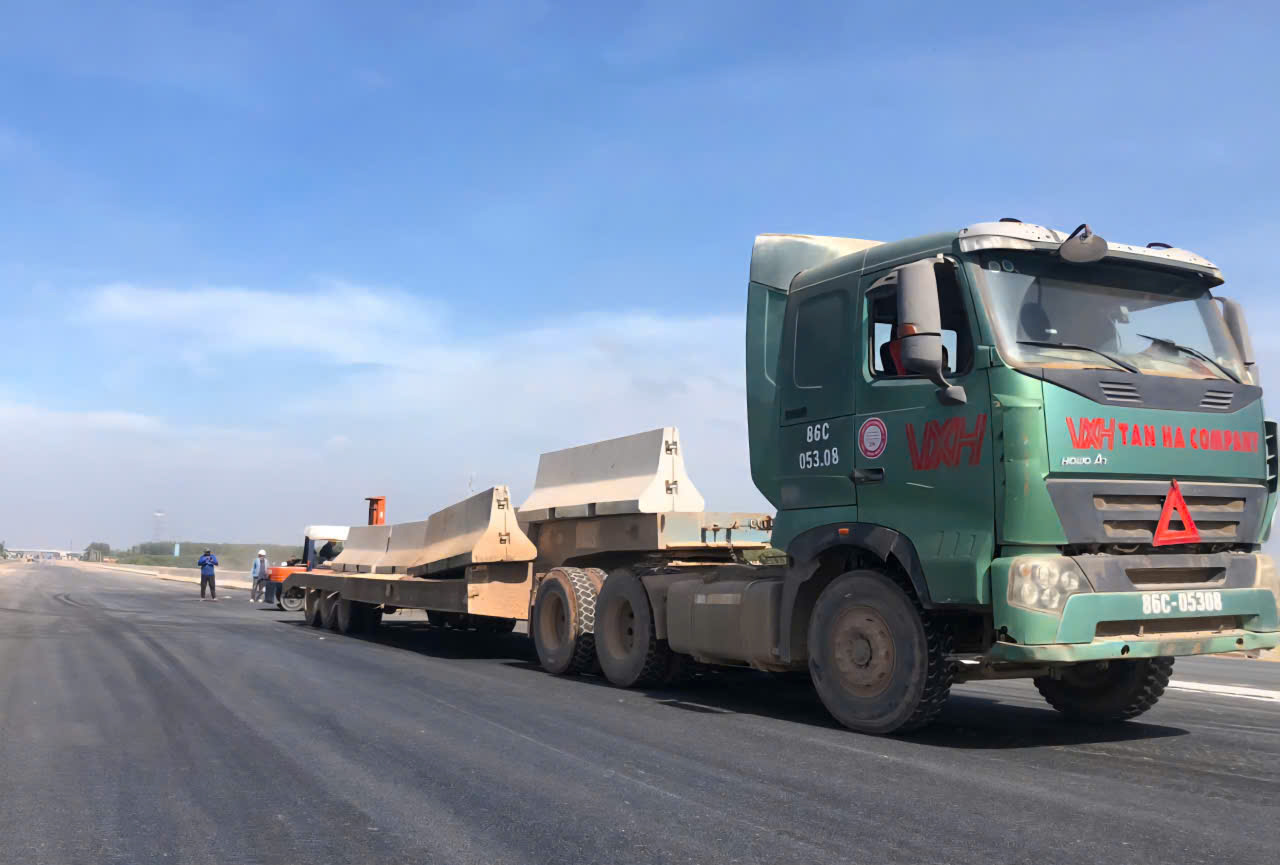 Nhà thầu cấp tập thi công thông tuyến cao tốc Biên Hòa - Vũng Tàu dịp 19/12- Ảnh 3. Nhà thầu cấp tập thi công thông tuyến cao tốc Biên Hòa - Vũng Tàu dịp 19/12- Ảnh 3.