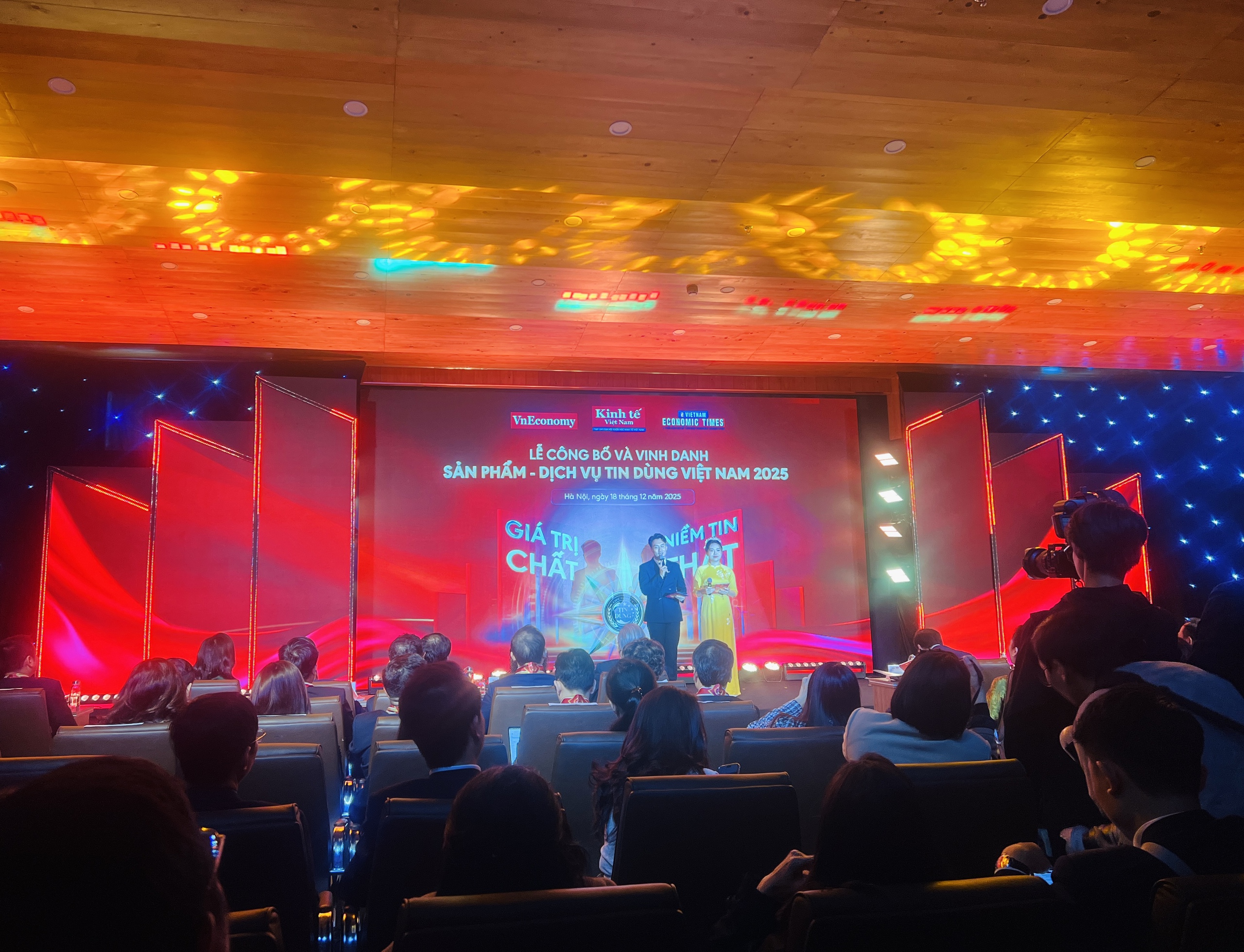 Minh bạch thông tin, truy xuất nguồn gốc để xây dựng niềm tin, bảo vệ người tiêu dùng- Ảnh 1. Minh bạch thông tin, truy xuất nguồn gốc để xây dựng niềm tin, bảo vệ người tiêu dùng- Ảnh 1.