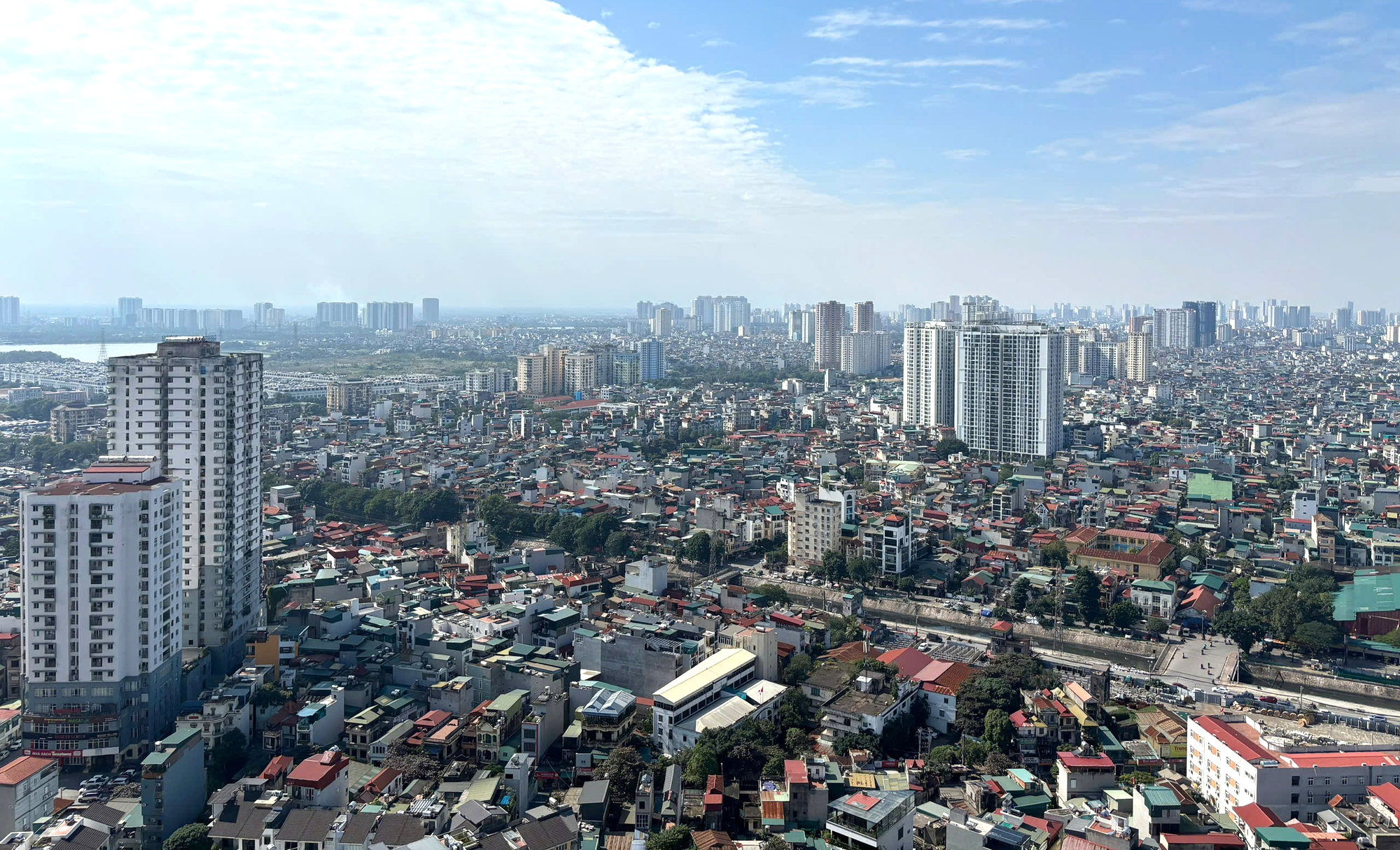 Thị trường căn hộ chung cư chững giá: Nhịp điều chỉnh trước giai đoạn mới- Ảnh 2.