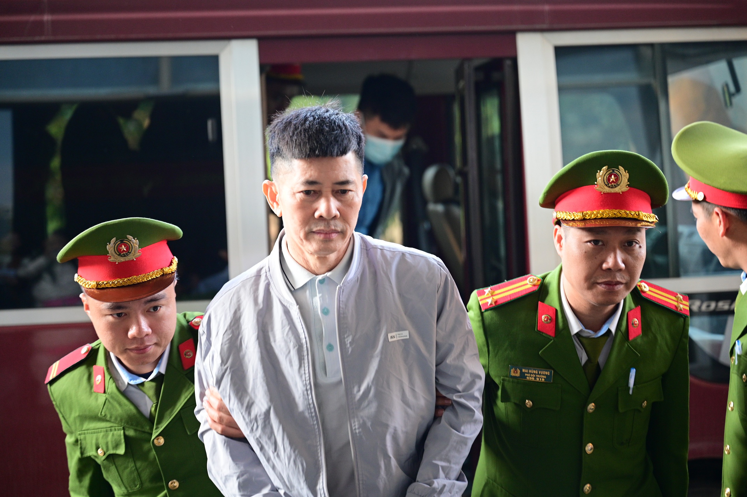 Cựu Chủ tịch Tập đoàn Thuận An nộp khắc phục thêm 47 tỷ đồng, ra tòa xin giảm án- Ảnh 1. Cựu Chủ tịch Tập đoàn Thuận An nộp khắc phục thêm 47 tỷ đồng, ra tòa xin giảm án- Ảnh 1.