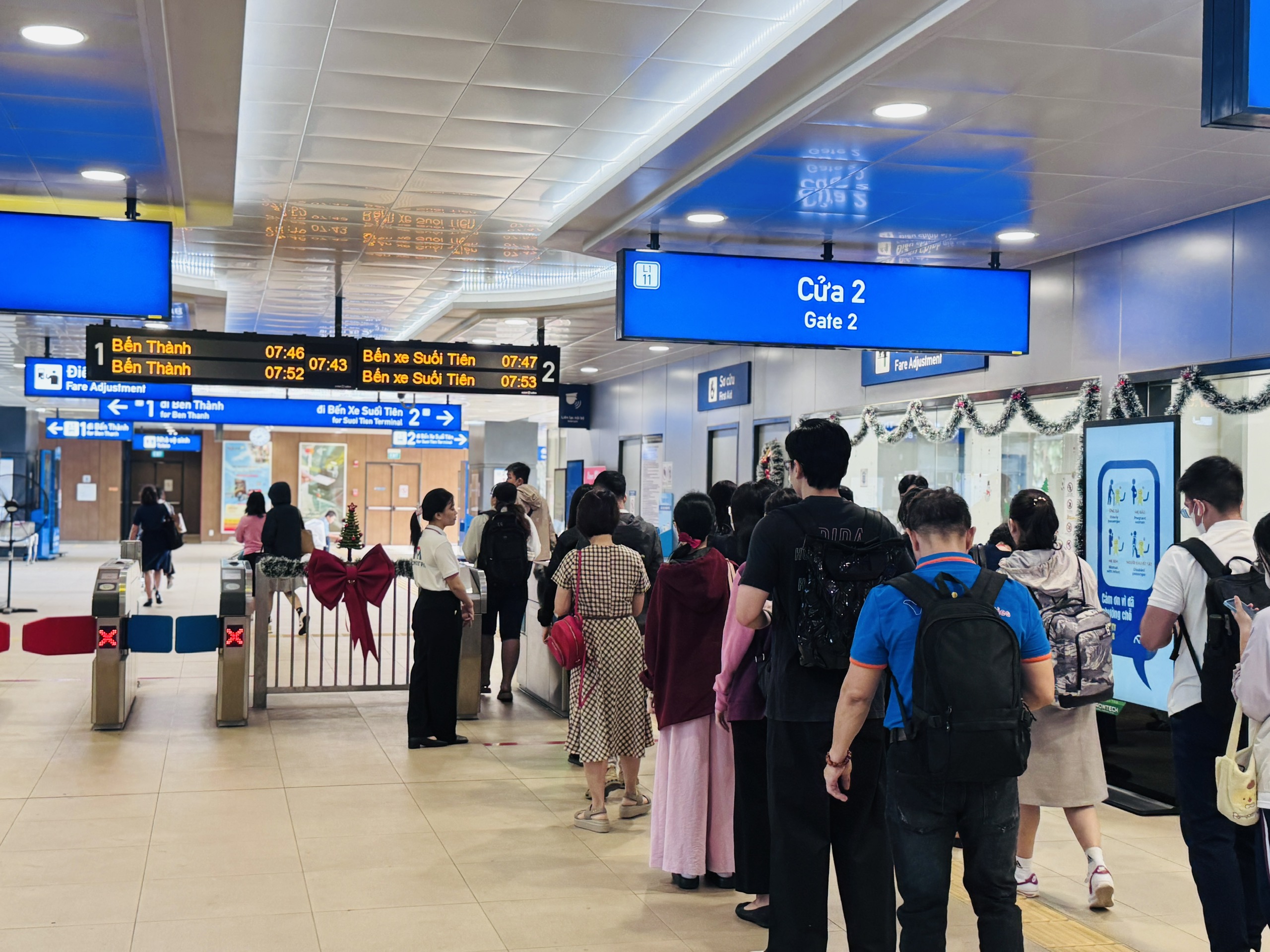 Sau một năm vận h&agrave;nh, metro số 1 phục vụ gần 19 triệu lượt kh&aacute;ch, vượt hơn 114% kế hoạch- Ảnh 3.