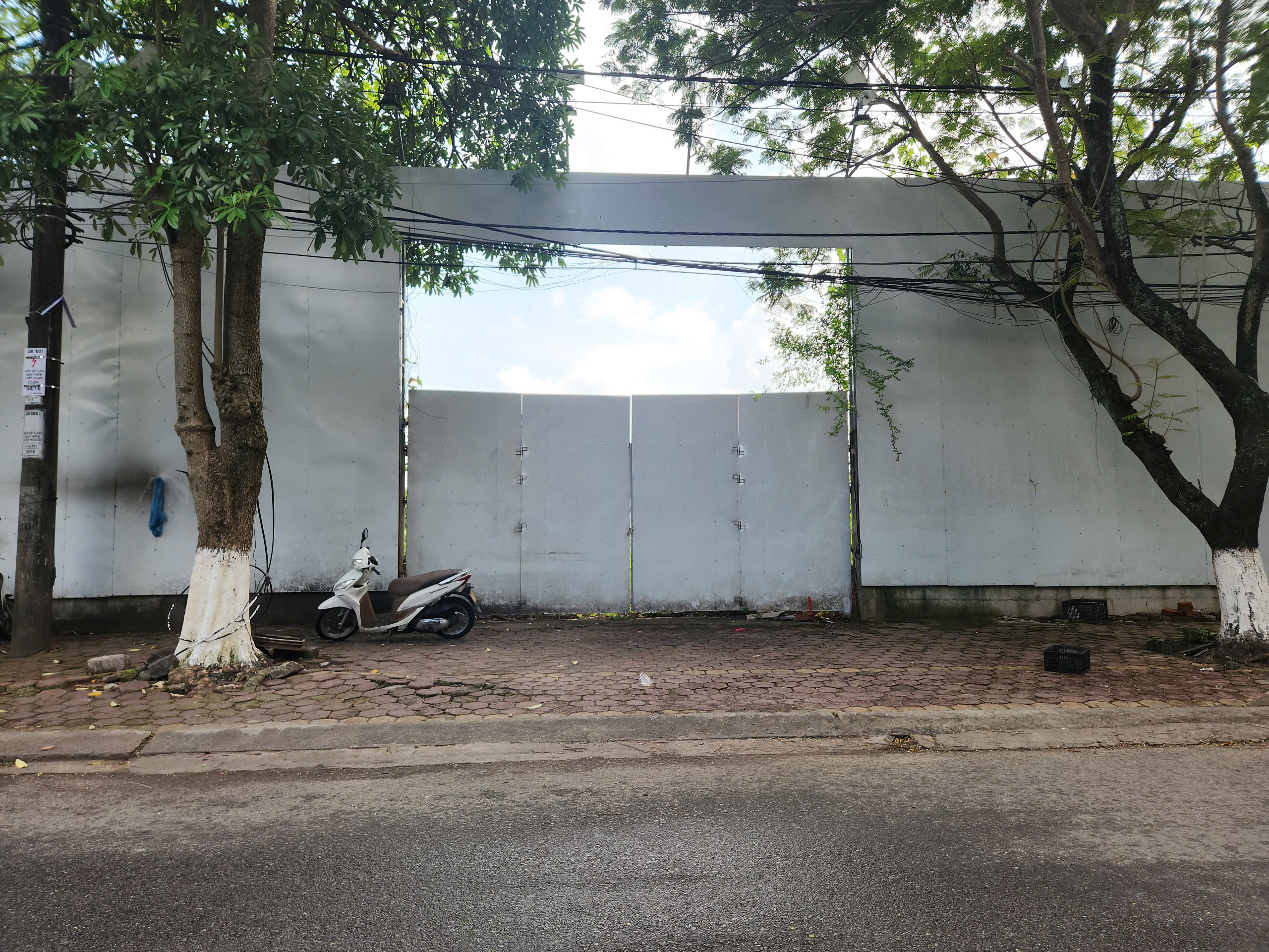 Vì sao khu đất "vàng" giữa lòng Quảng Ngãi bị bỏ hoang suốt hàng chục năm?- Ảnh 2.