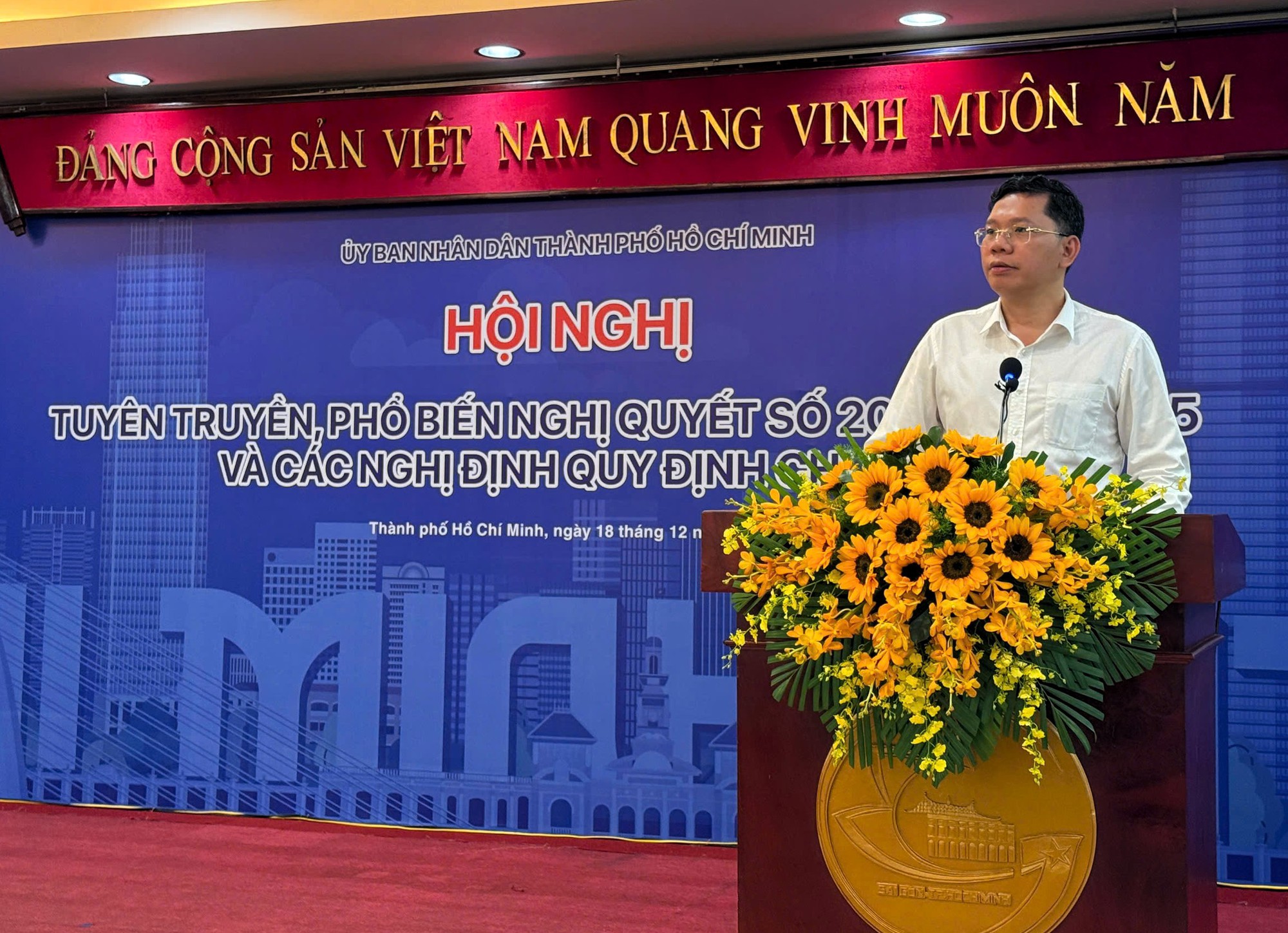 TP.HCM công bố 8 khu đất làm nhà ở xã hội - thử nghiệm thực chất cơ chế mới theo NQ 201- Ảnh 1.