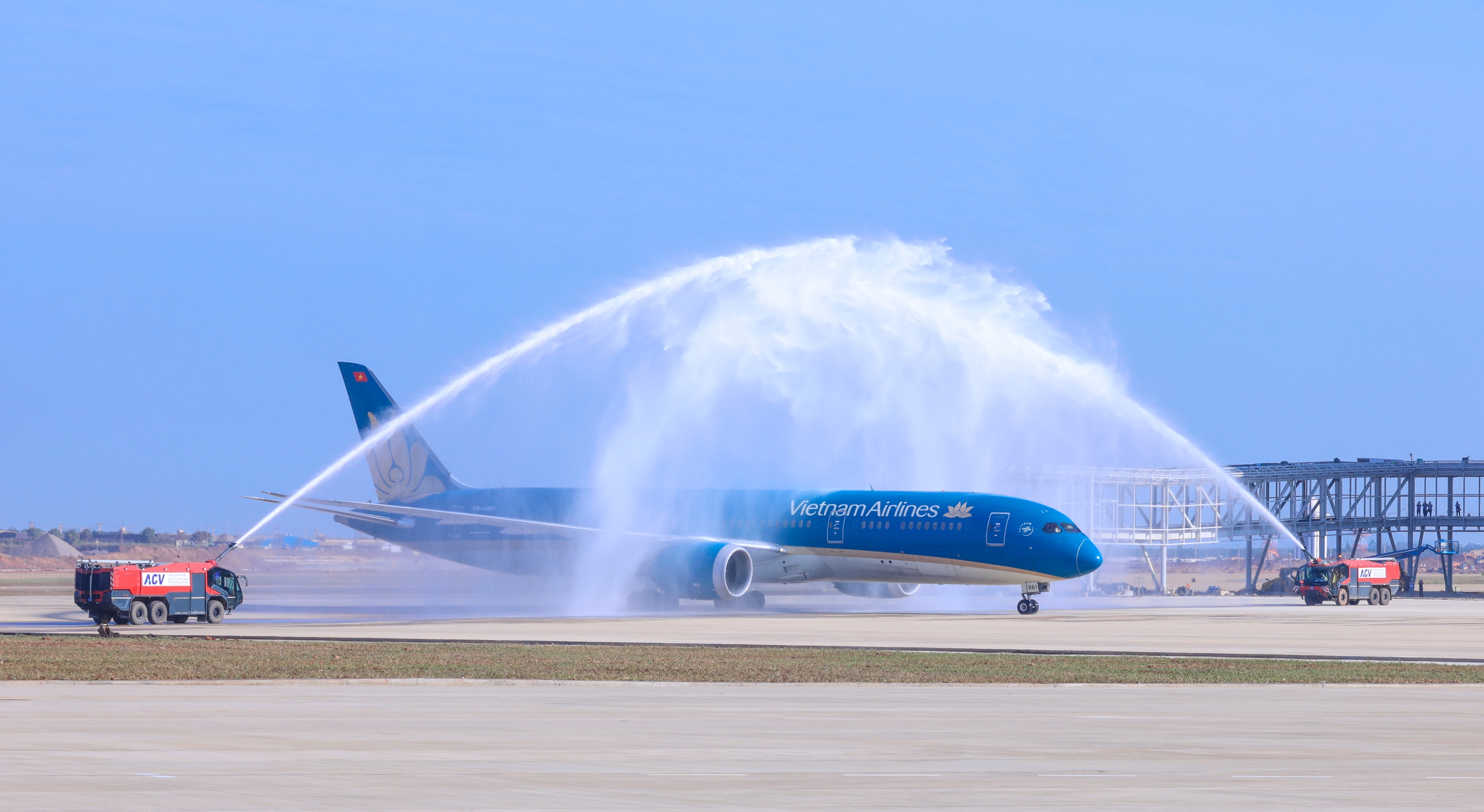 H&agrave;nh tr&igrave;nh đặc biệt của chuyến bay khai trương s&acirc;n bay Long Th&agrave;nh- Ảnh 8.