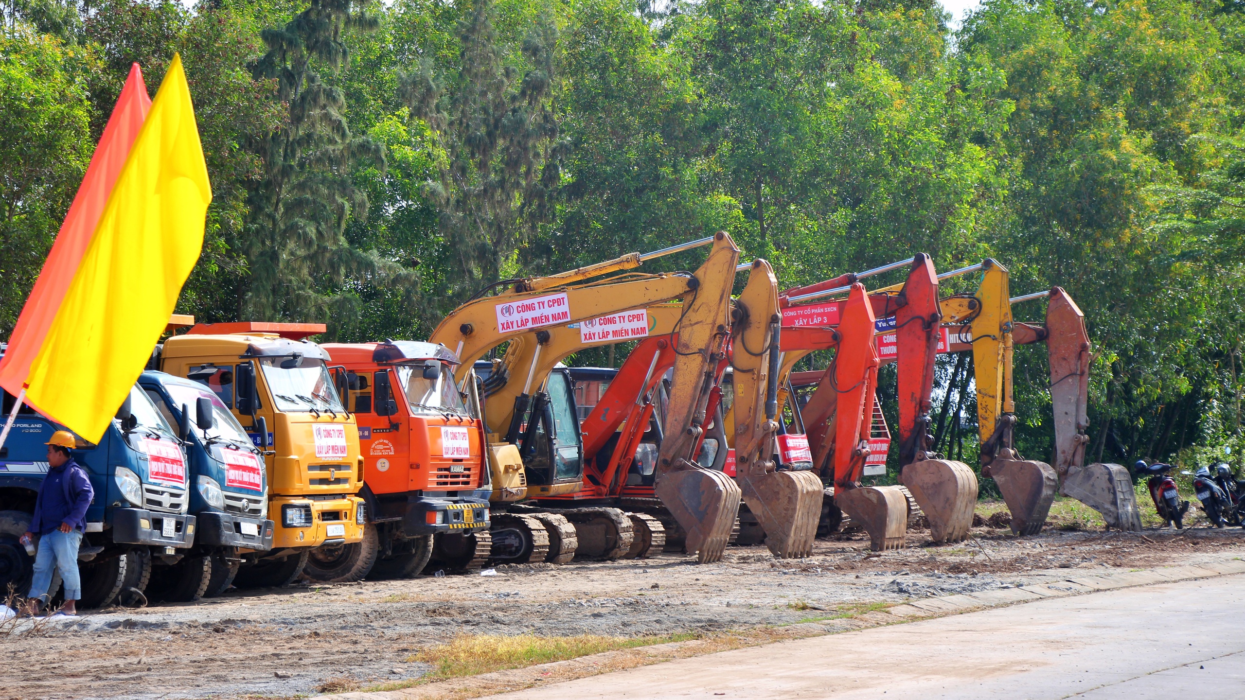 C&agrave; Mau: Khởi c&ocirc;ng hai tuyến đường v&agrave;nh đai hơn 1.730 tỷ đồng- Ảnh 3.